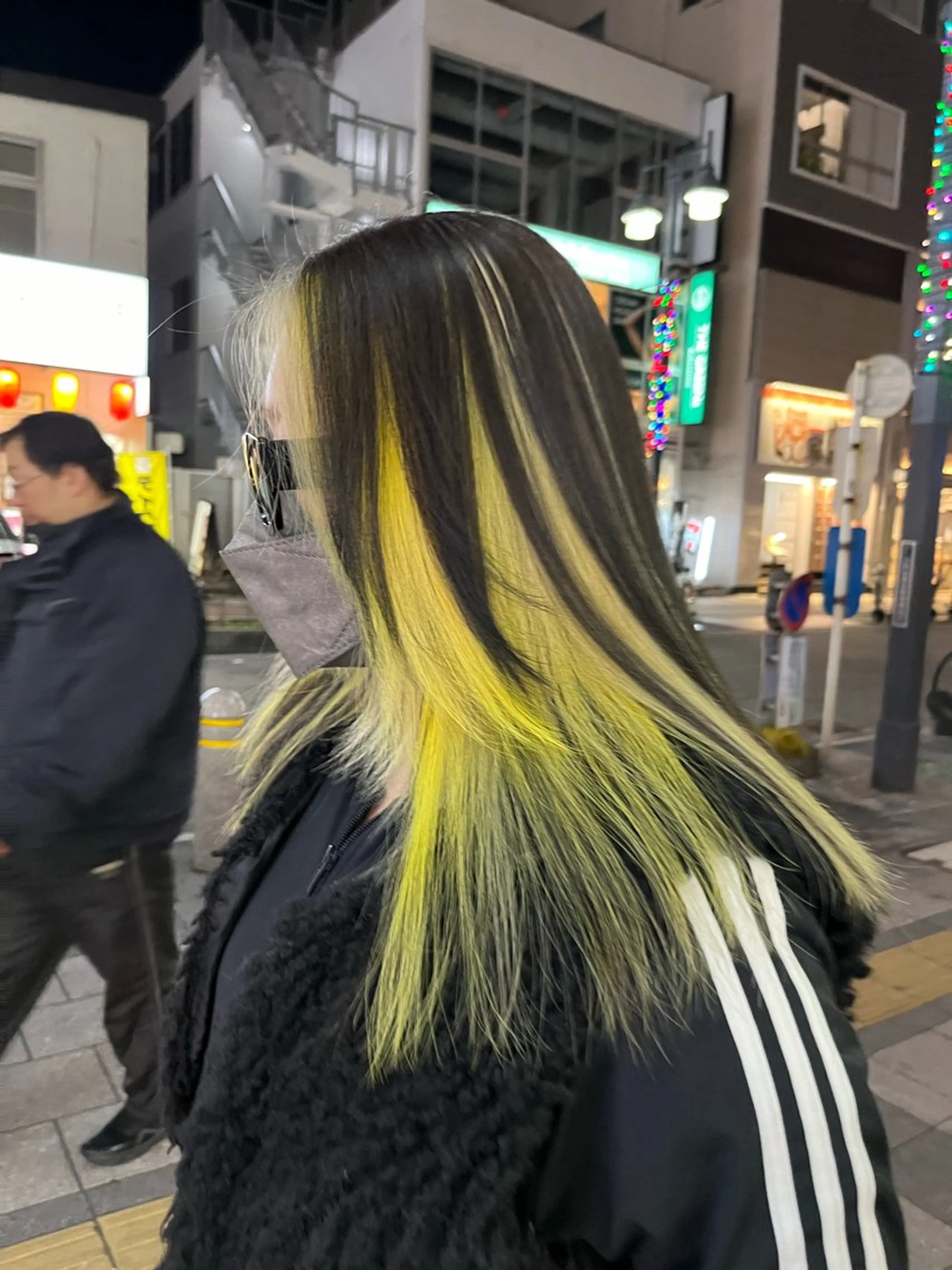 セクションカラー🪐の写真