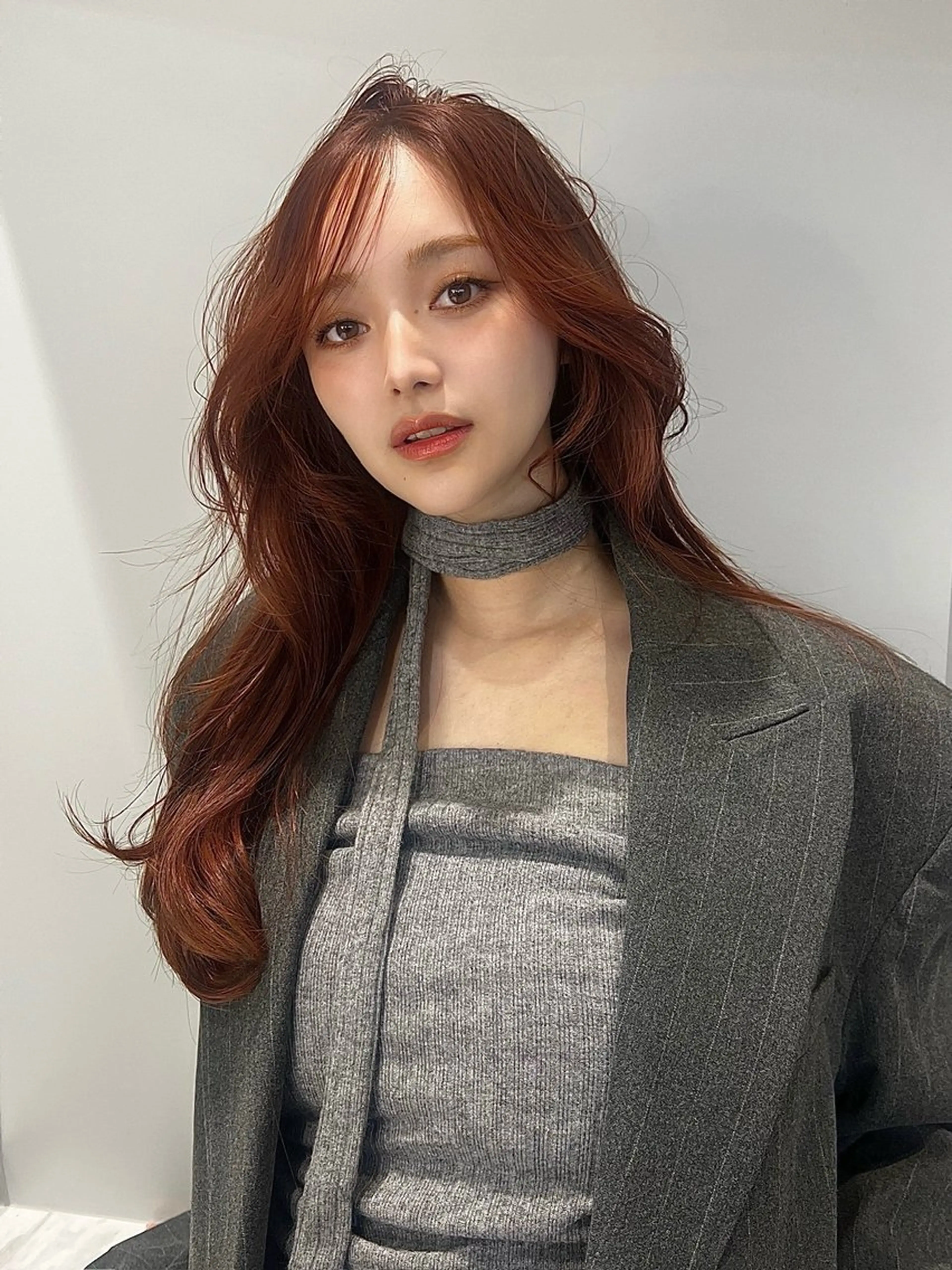 ロング カラー ブリーチ ダブルカラー ブリーチなしカラー カット ヘアカラー トリートメント 柔らかブラウン/顔周 りレイヤー♡ユウシのヘアスタイル