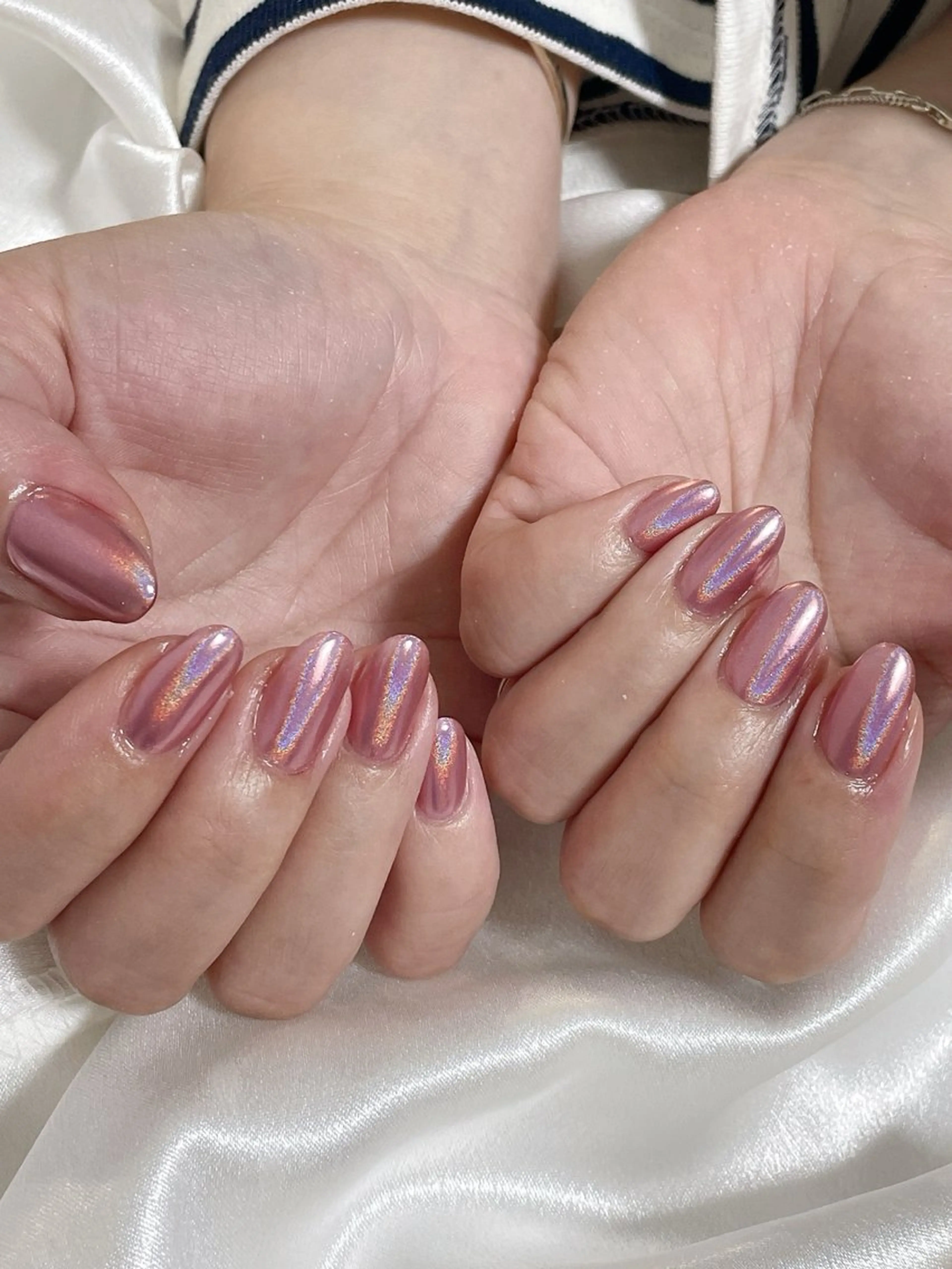 ネイル オーロラネイル 桜ネイル フラワーネイル フットネイル フレンチネイル ハンドネイル mogunail &blowのネイルデザイン