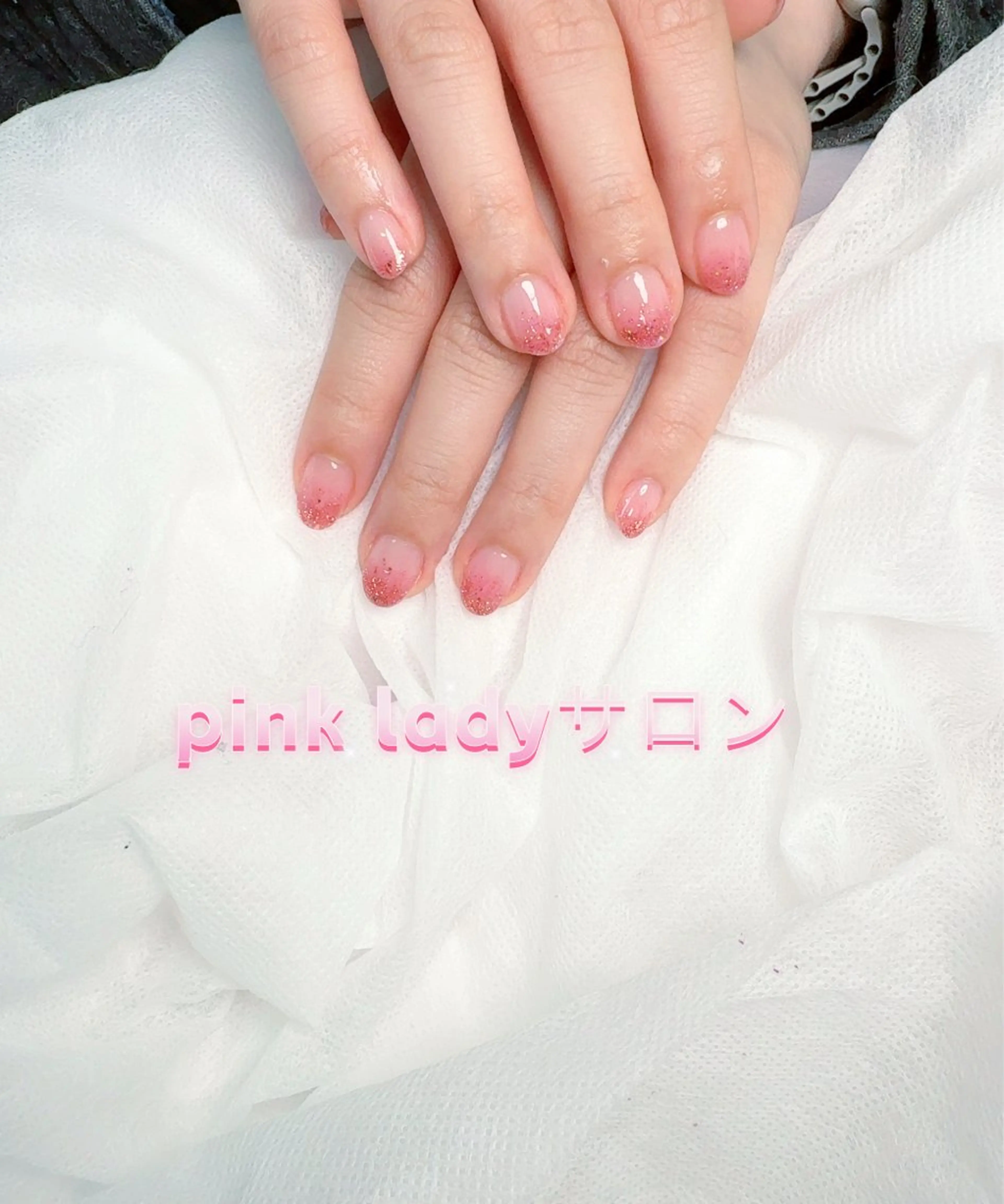 ネイル pink ladyサロン所属・べ にのネイルデザイン