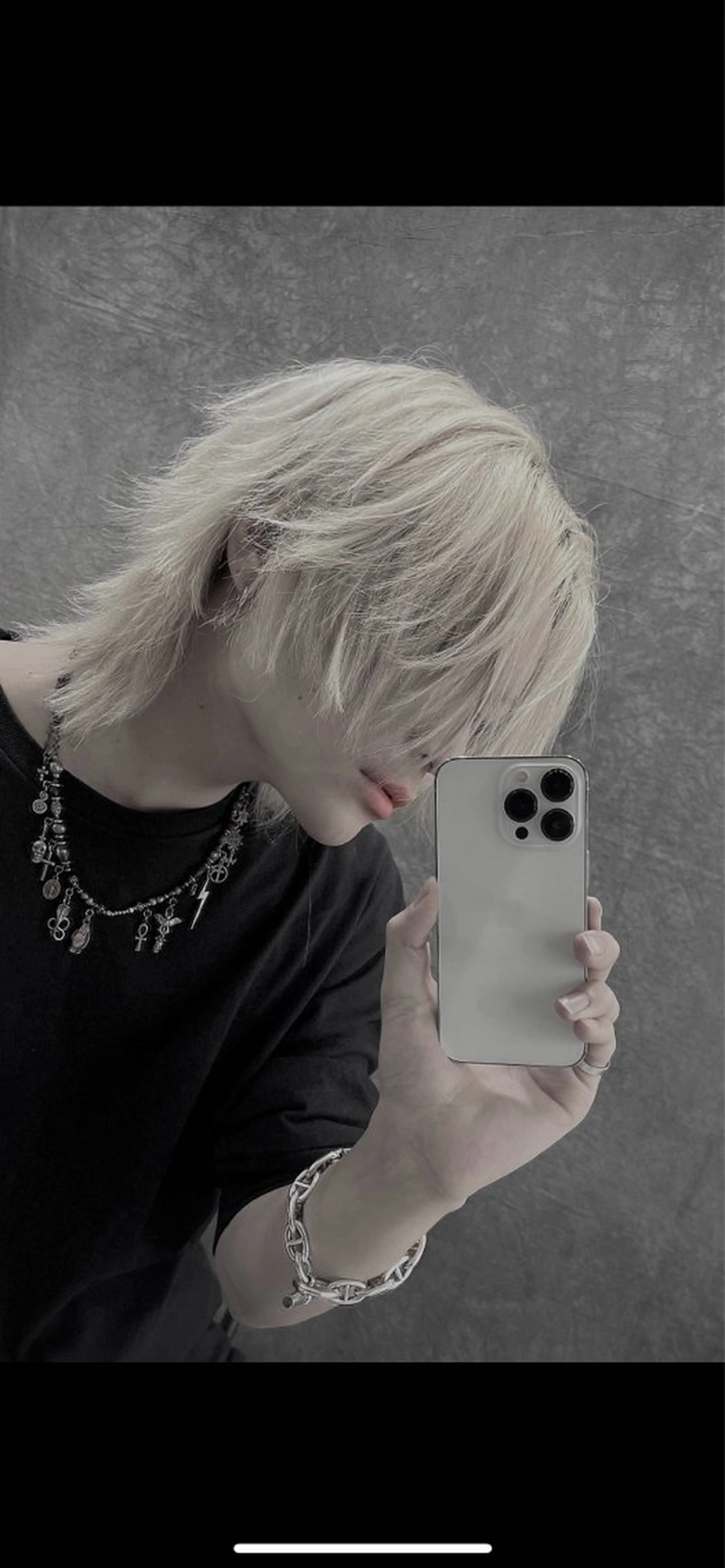 セミロング メンズ カット ヘアカラー RACCOON.TOKYO 渋谷店所属・メンズカット特化🐺 ウルフ[店長]置塩祥のヘアスタイル