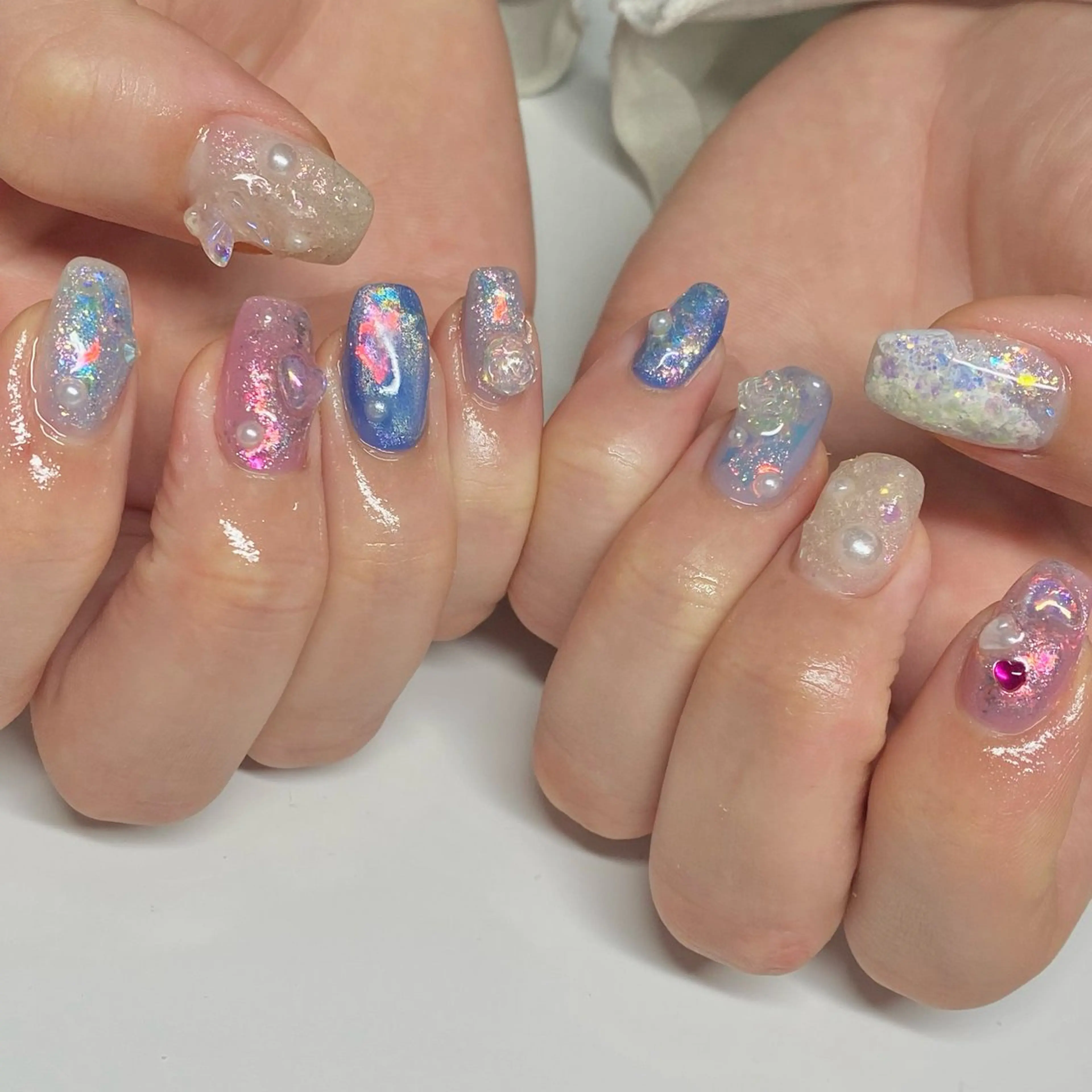 ネイル キラキラネイル 持ち込み ニュアンスネイル nailsalon&U新松戸店所属・&U新松戸 スカルプ パラジェルフィルインのネイルデザイン
