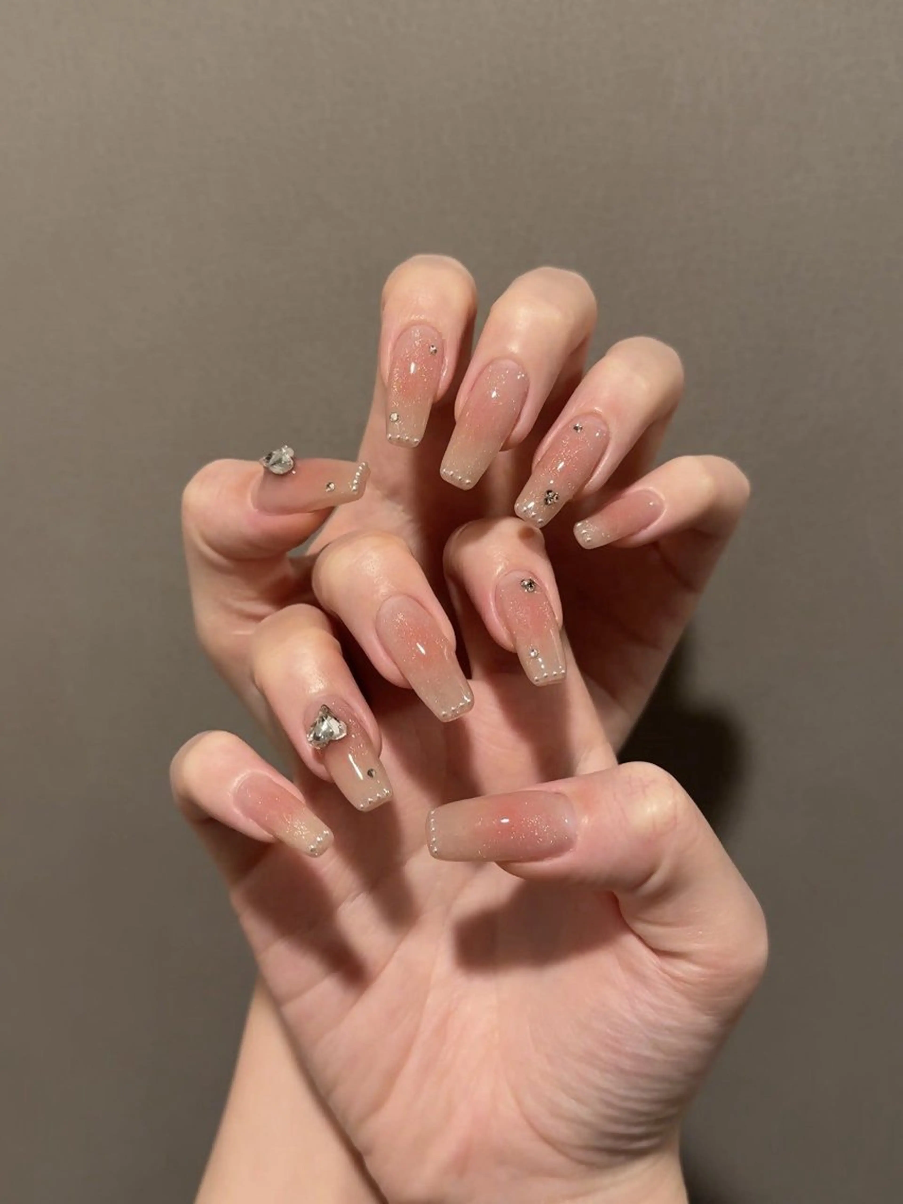 ネイル 韓国ネイル 持ち込み ハンドネイル EMI ANA.CHUOのネイルデザイン