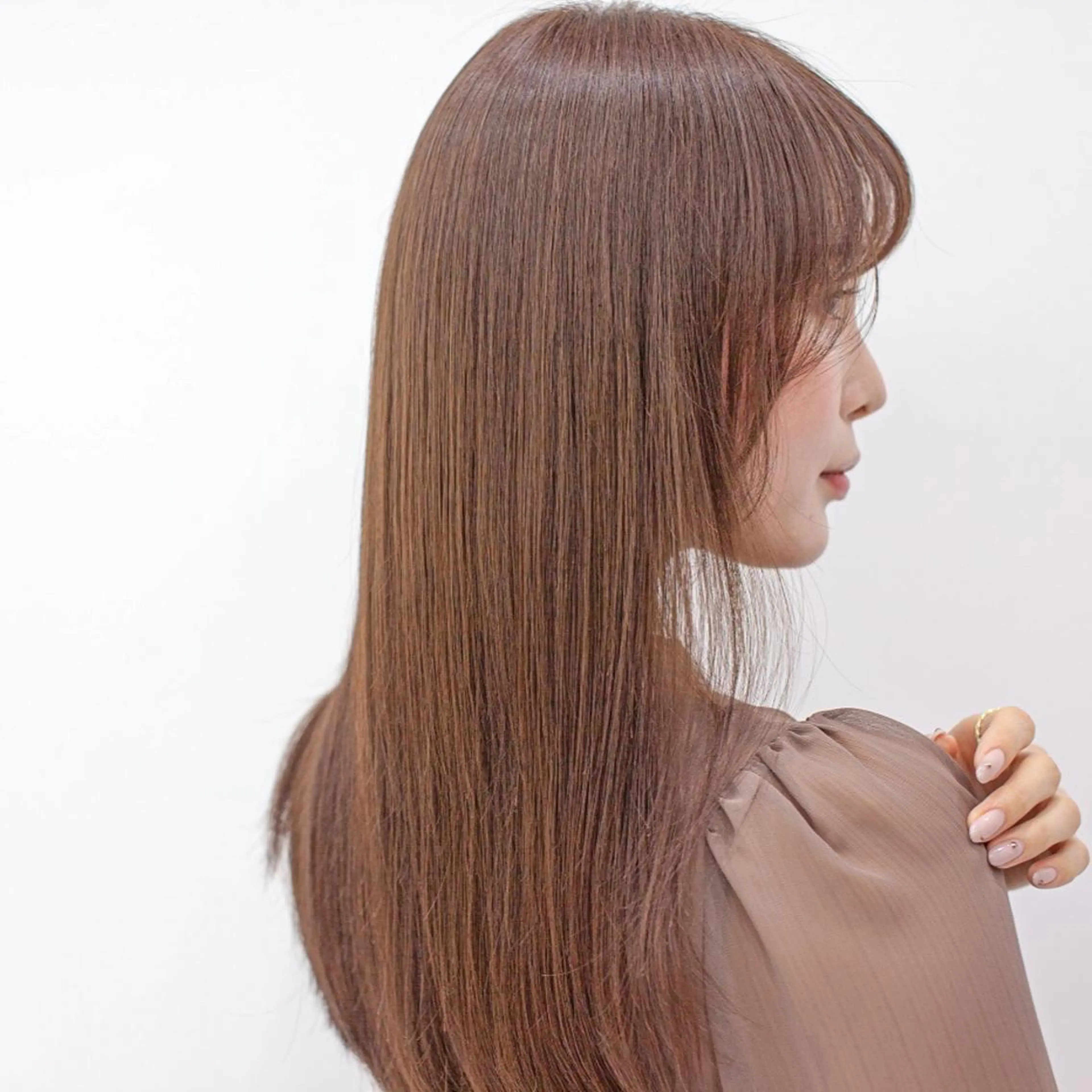 ロング Ash 武蔵小杉店のヘアスタイル