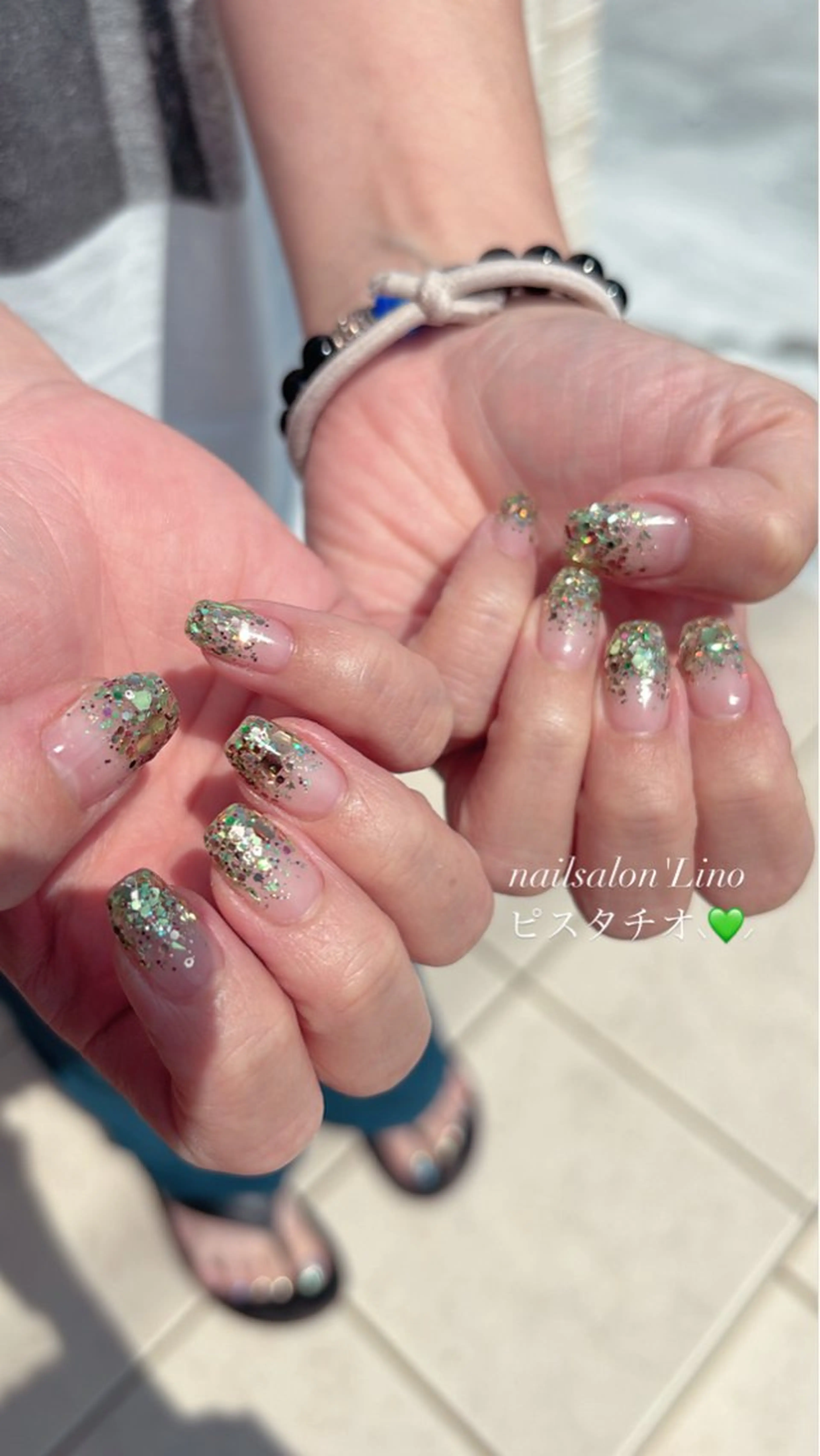 ネイル ラメ(グリッター) ピスタチオネイル ハンドネイル Lino𓂃⟡.· Chizuruのネイルデザイン
