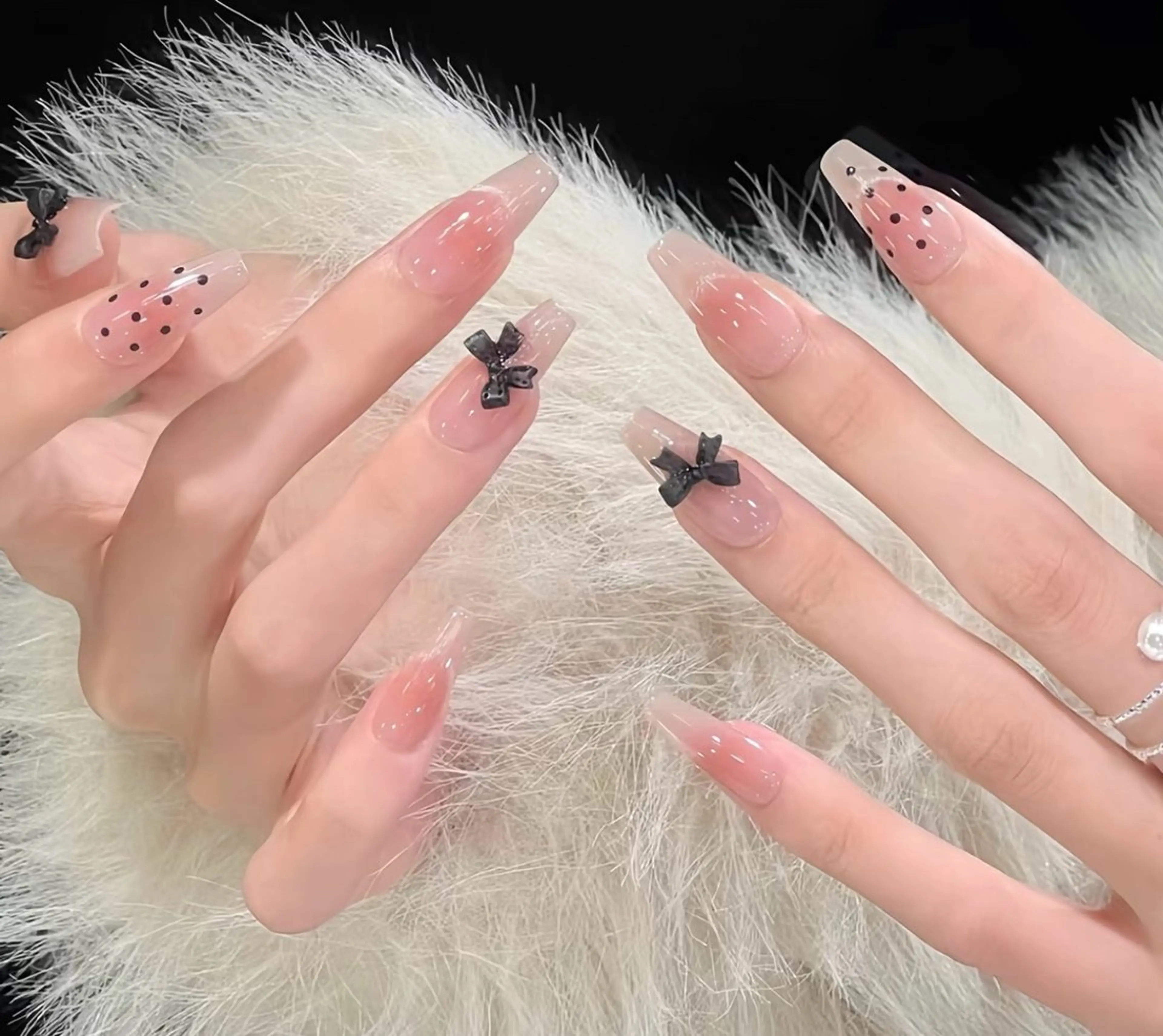 ネイル チークネイル 長さ出し フレンチネイル ガーリー 韓国ネイル sun nail池袋 モデル募集のネイルデザイン