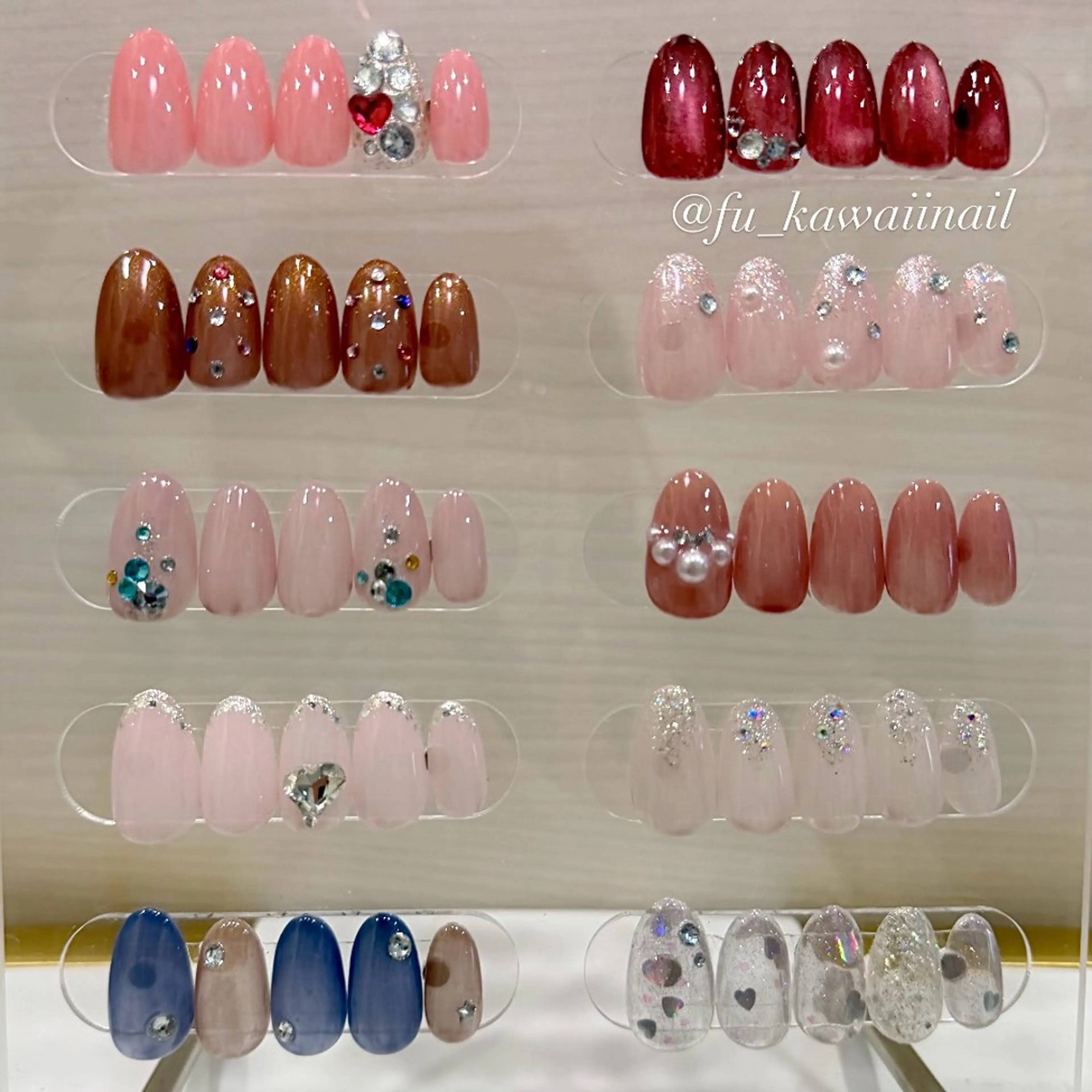 マオジェルアート《パーツ込み》【ソフトジェルオフ無料/指周りケア/トリートメント込み】の写真