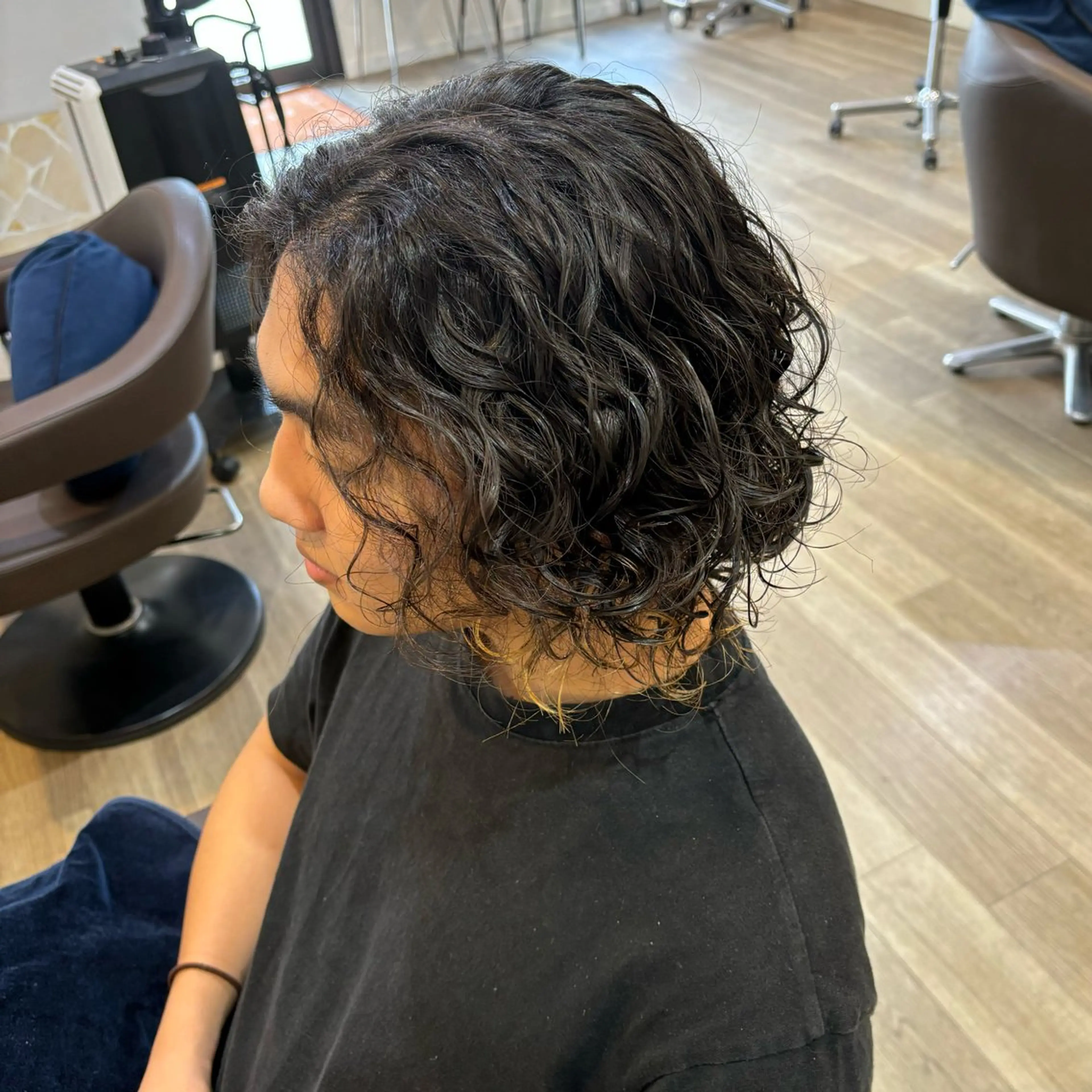 ミディアム ミディアムパーマ カット パーマ 🎀ハイトーン/ 艶カラー/夕月🎀のヘアスタイル