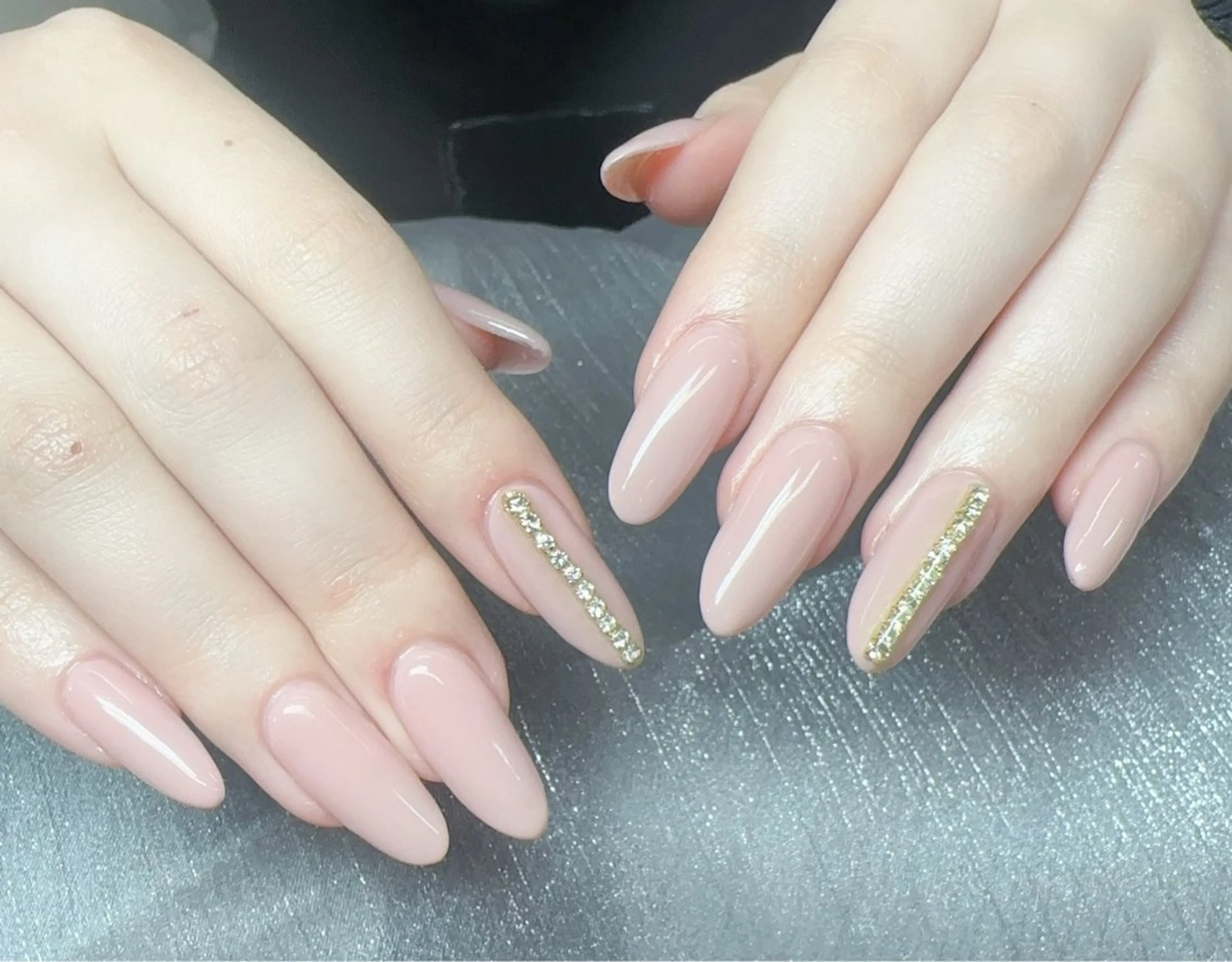 ネイル ハンドネイル ハンドケア Kaka_ パラジェル、長さだしのネイルデザイン