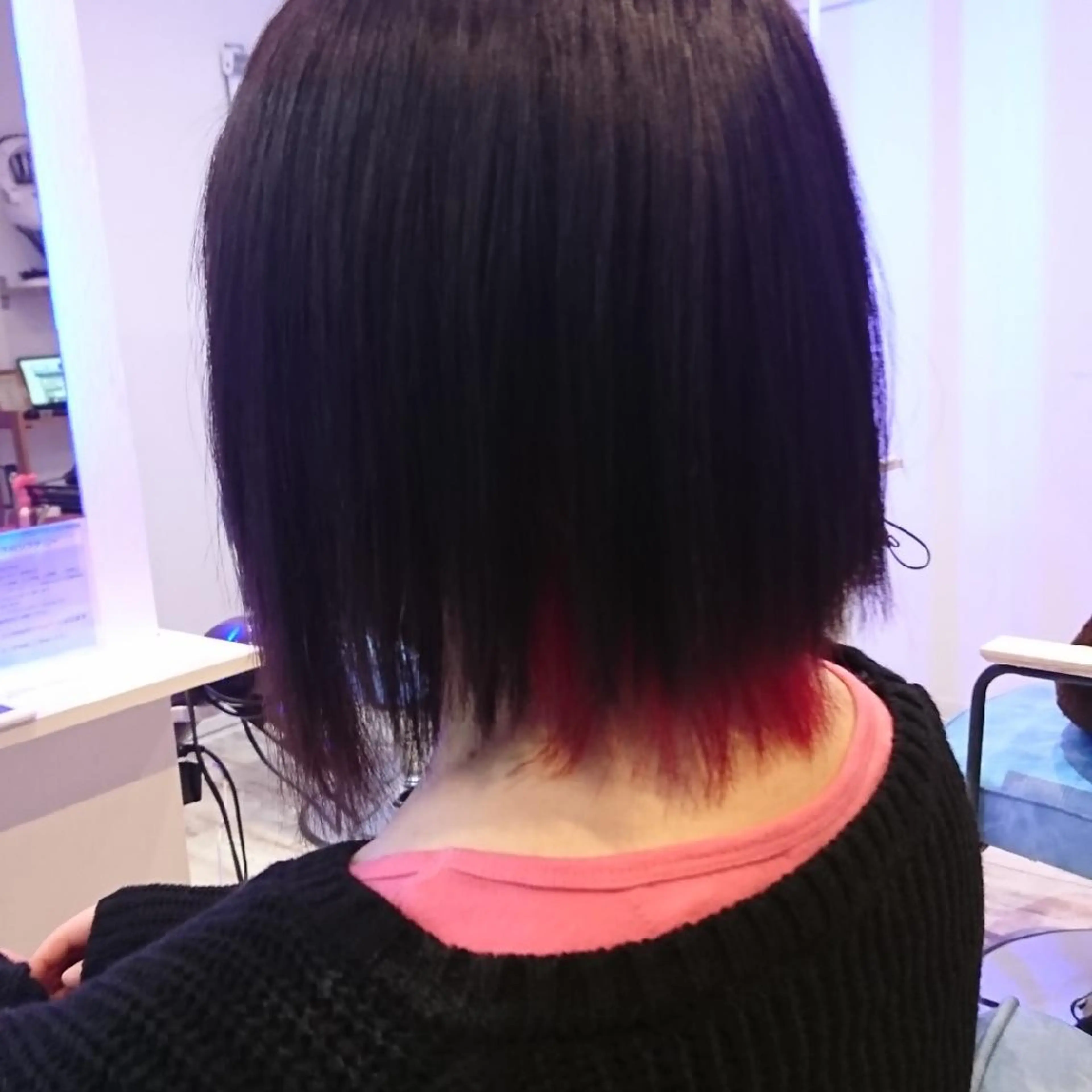 ショート カラー インナーカラー レッドカラー 中嶌 健一のヘアスタイル