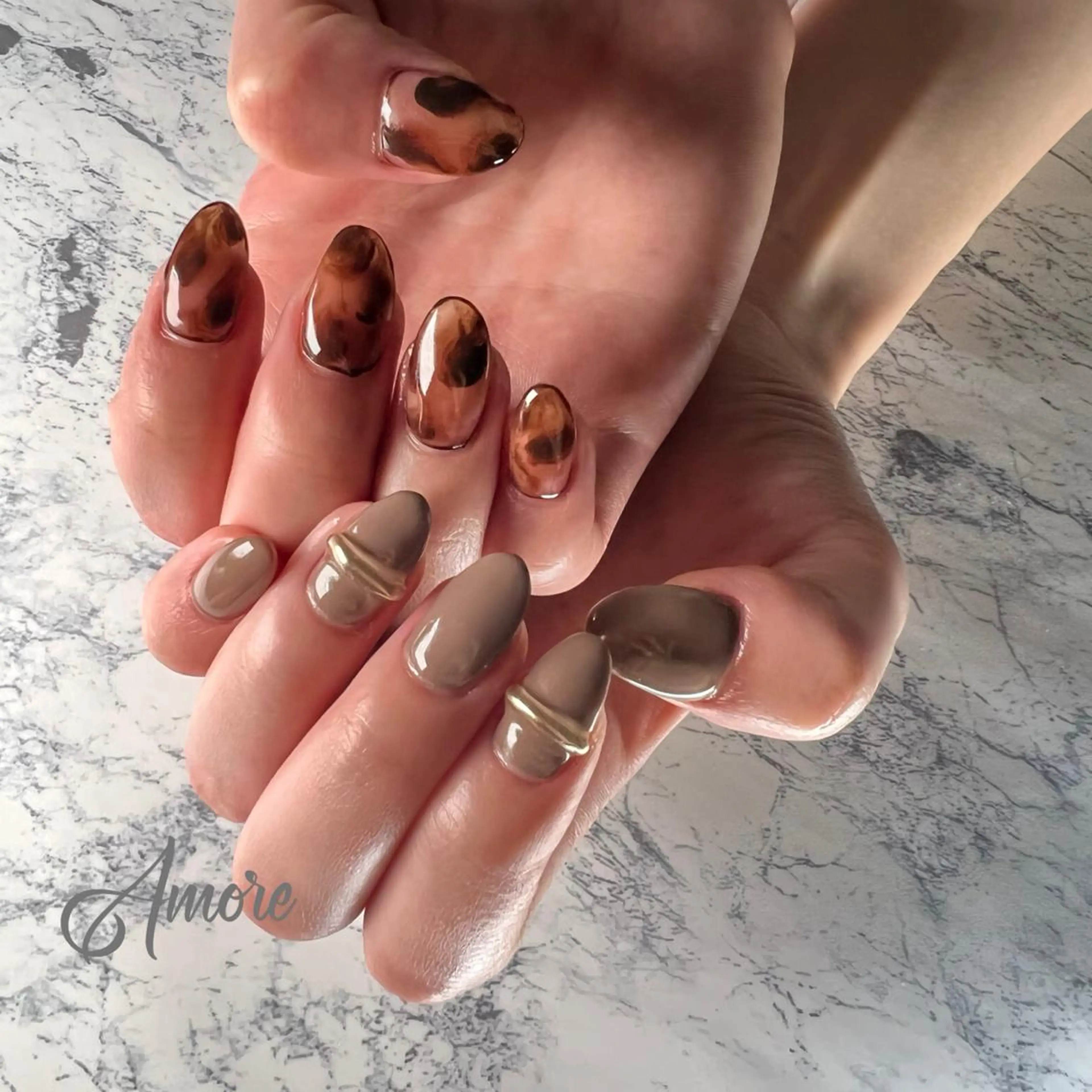 ネイル ジェルネイル 氷ネイル・うるうるネイル マグネットネイル ミラーネイル ニュアンスネイル You kyehwaのネイルデザイン