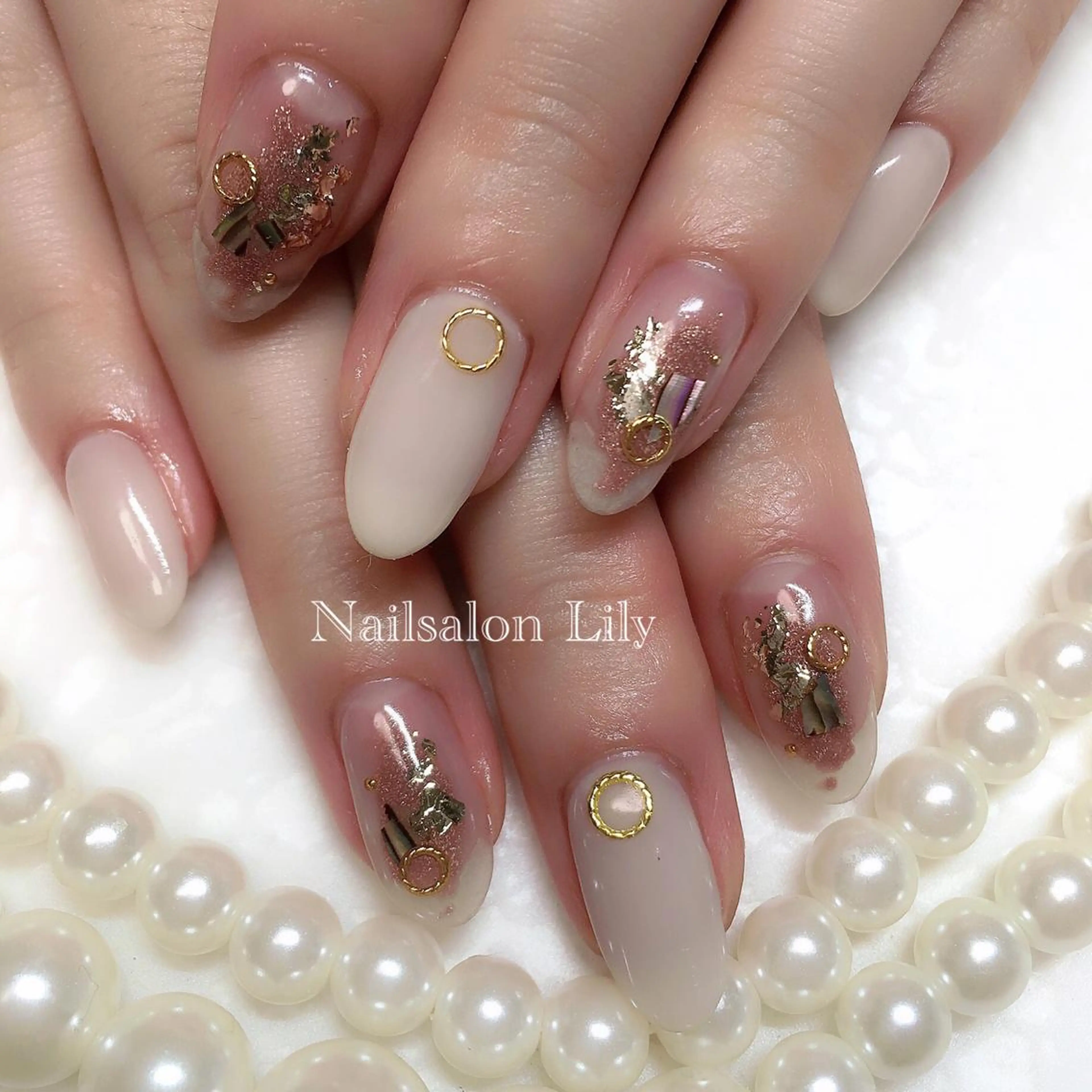 ネイル ニュアンスネイル Nailsalon Lilyのネイルデザイン