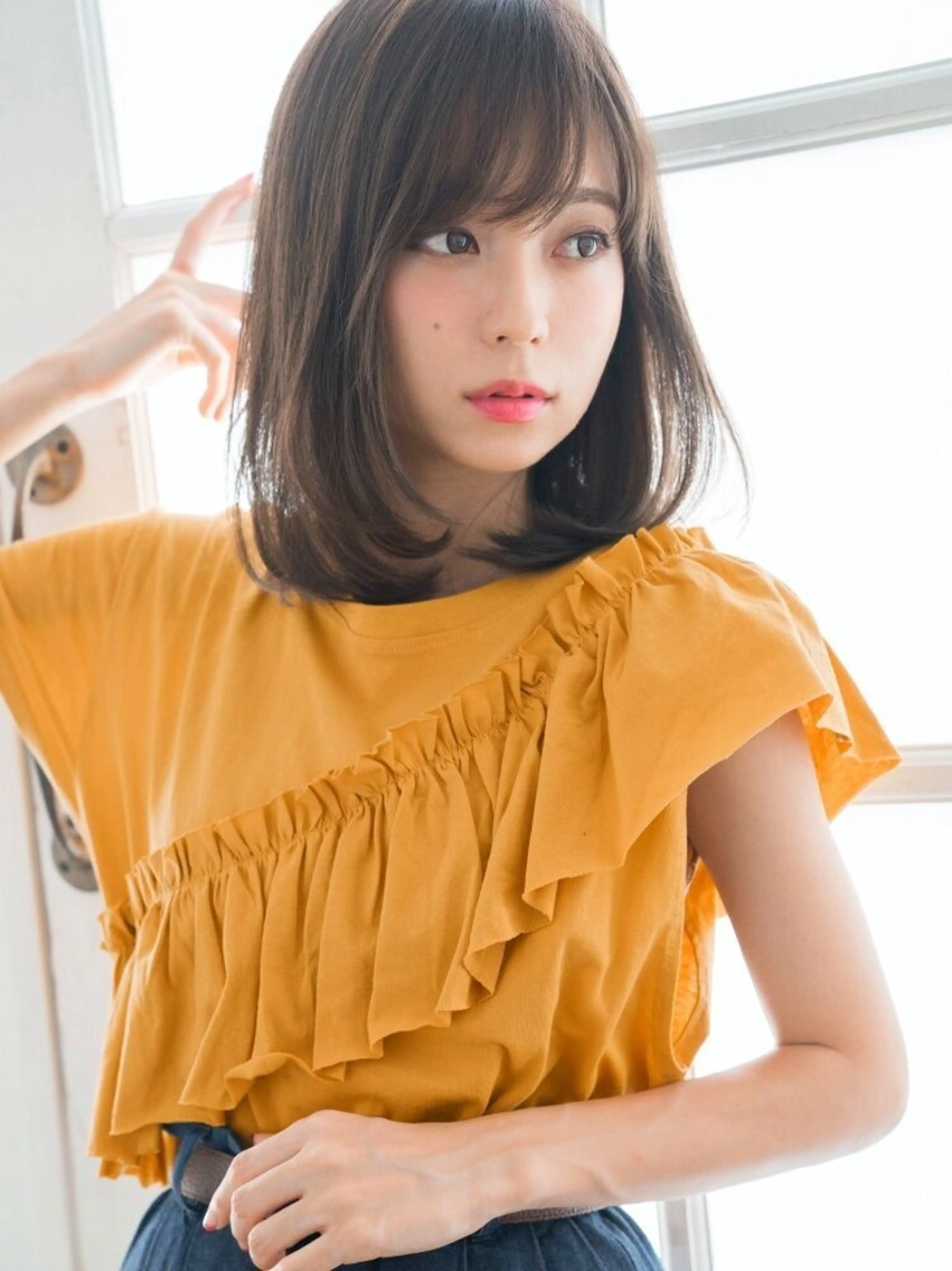 ミディアム カラー パーマ レイヤーカット 似合わせカット current所属・✨カット美容師 💡高橋優也💡のヘアスタイル