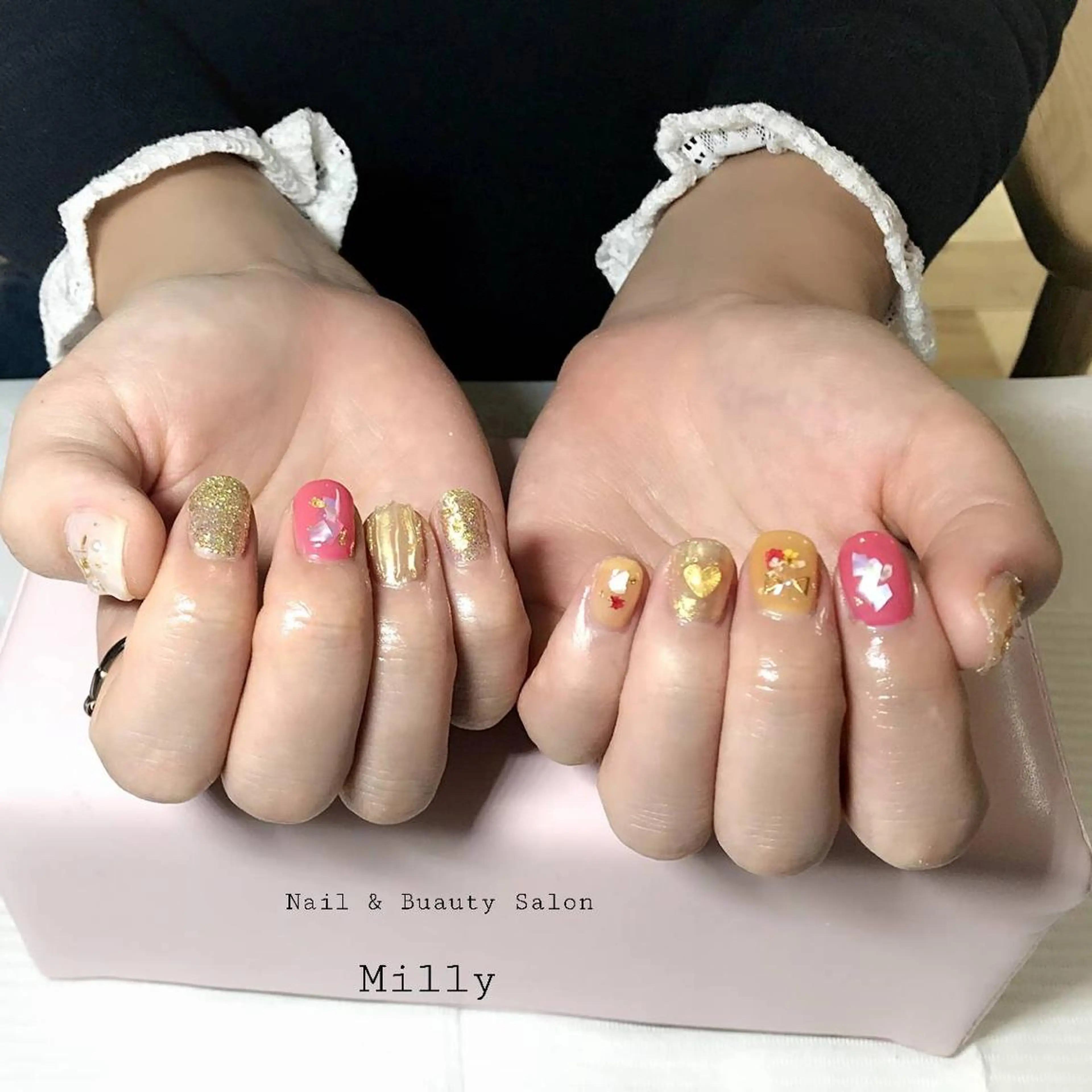 ネイル 卒業式 持ち込み 赤色 milly nail （予約担当)のネイルデザイン