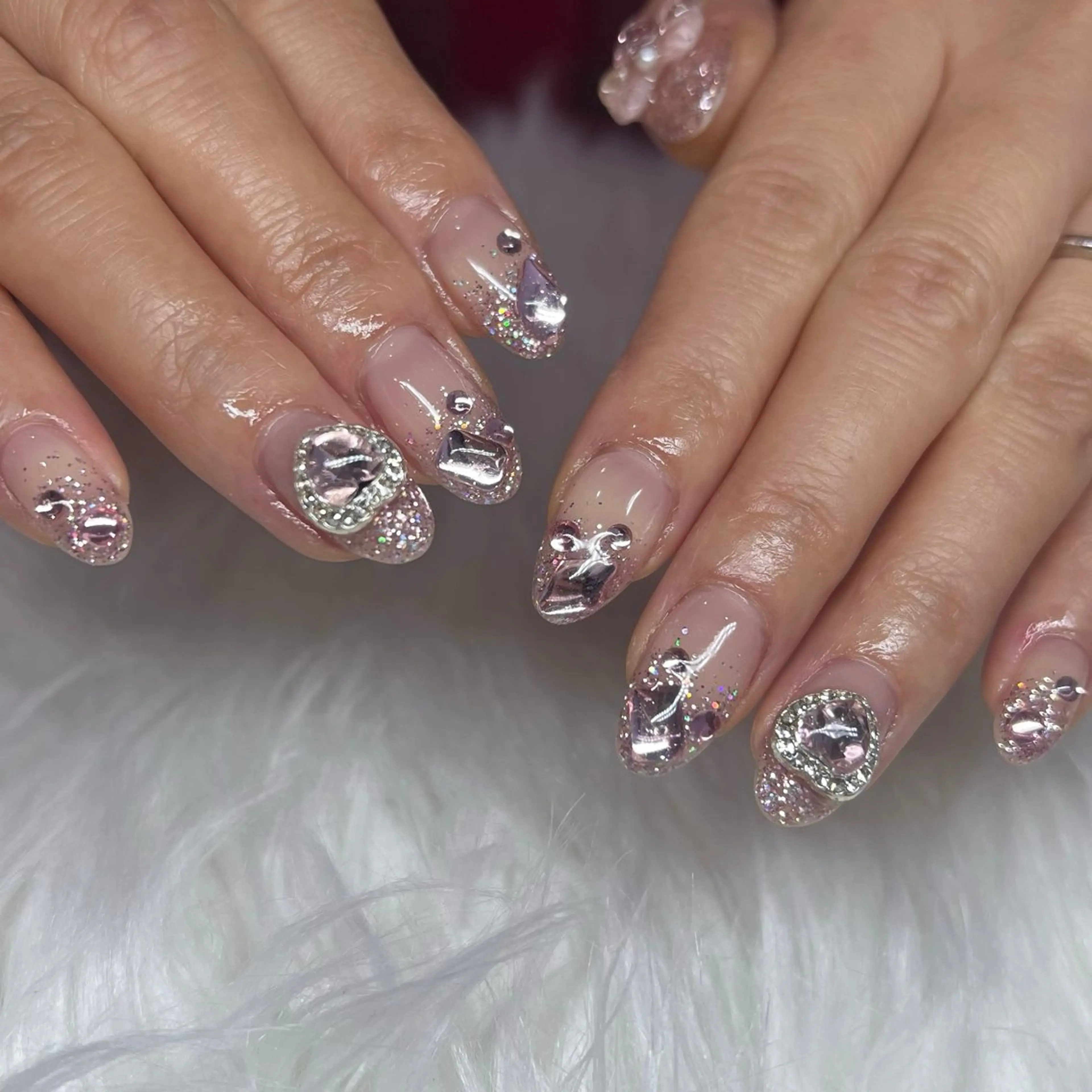 ネイル アートネイル 透明感ネイル ｜mahiru.のネイルデザイン