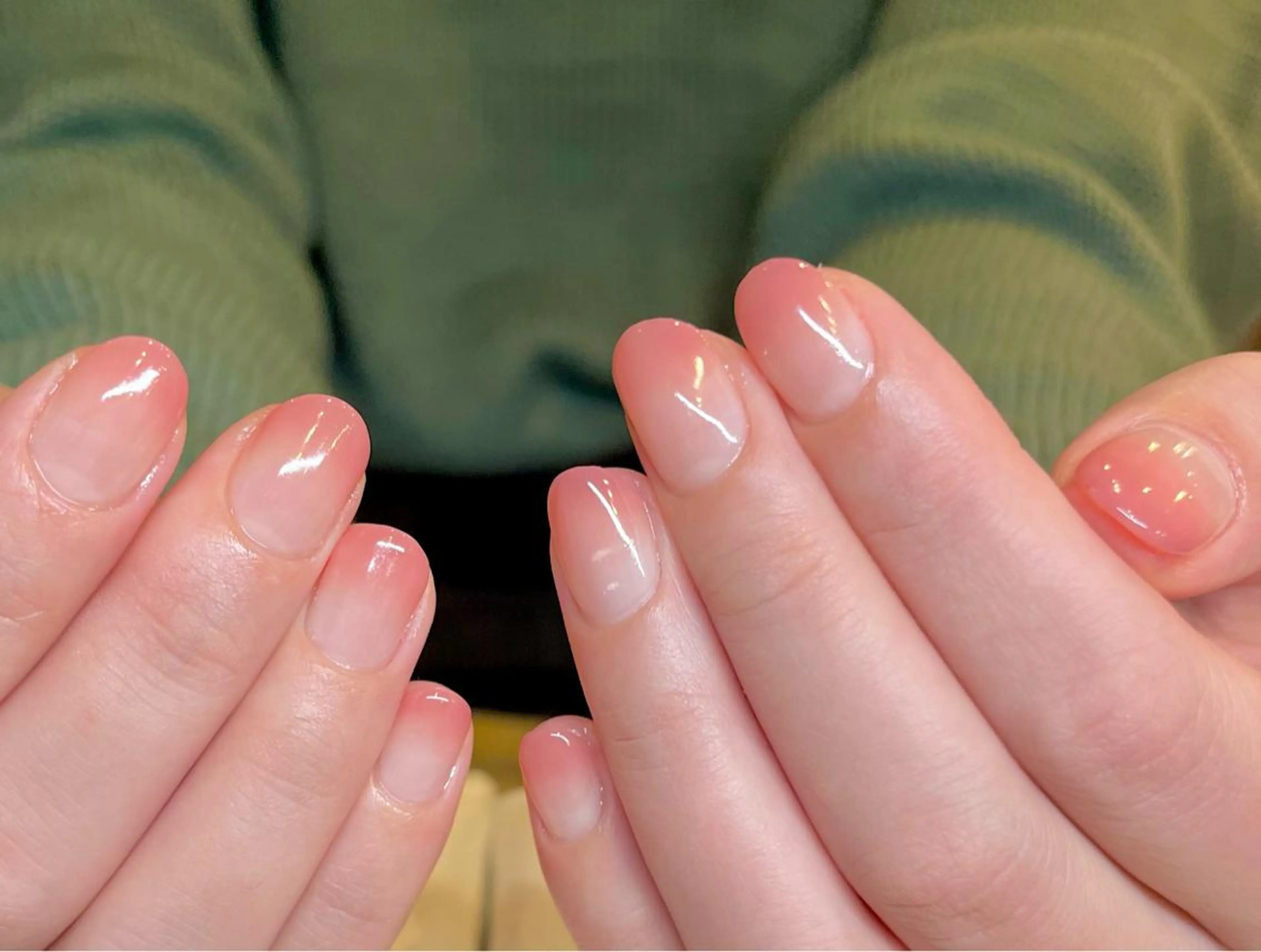 ショート カラー ネイル アートネイル オフィスネイル ワンカラーネイル ショートネイル ネイルサロン　リリーブランシュ所属・森 瑞紀のネイルデザイン