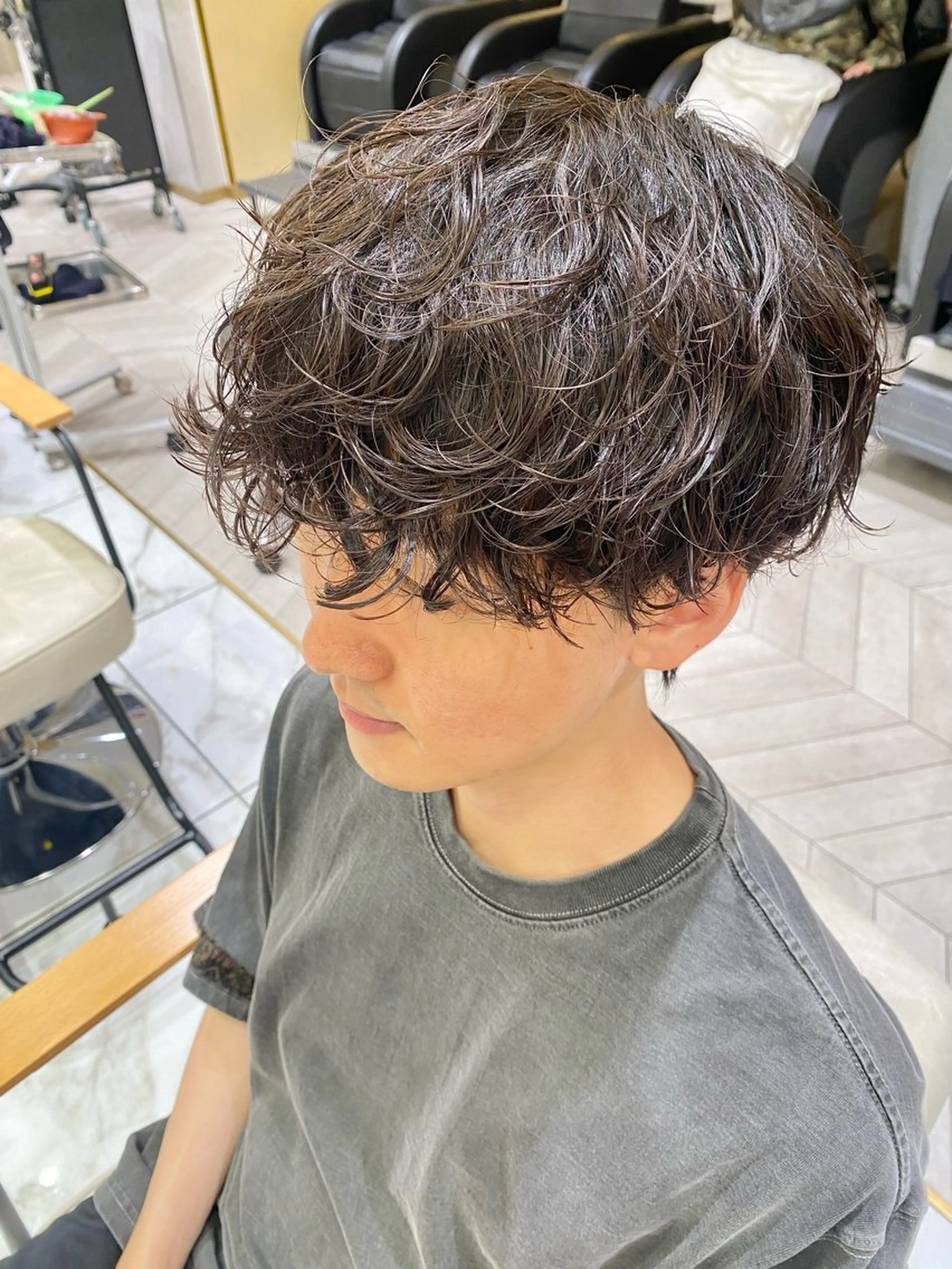 ショート パーマ メンズ カット パーマ 酸スト/フェザー パーマ/三谷海斗のヘアスタイル