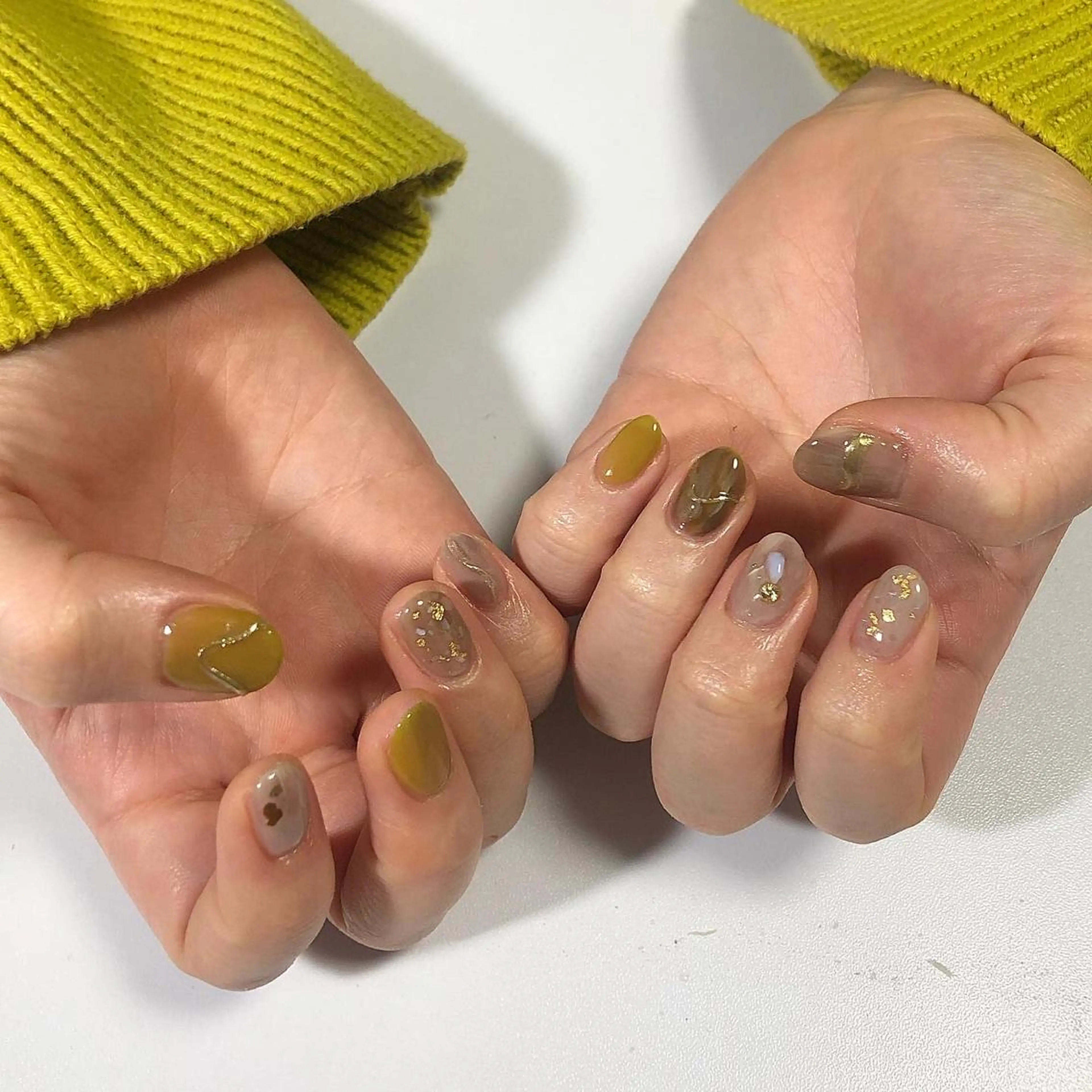 ネイル ハンドネイル émus nail Mamiのネイルデザイン