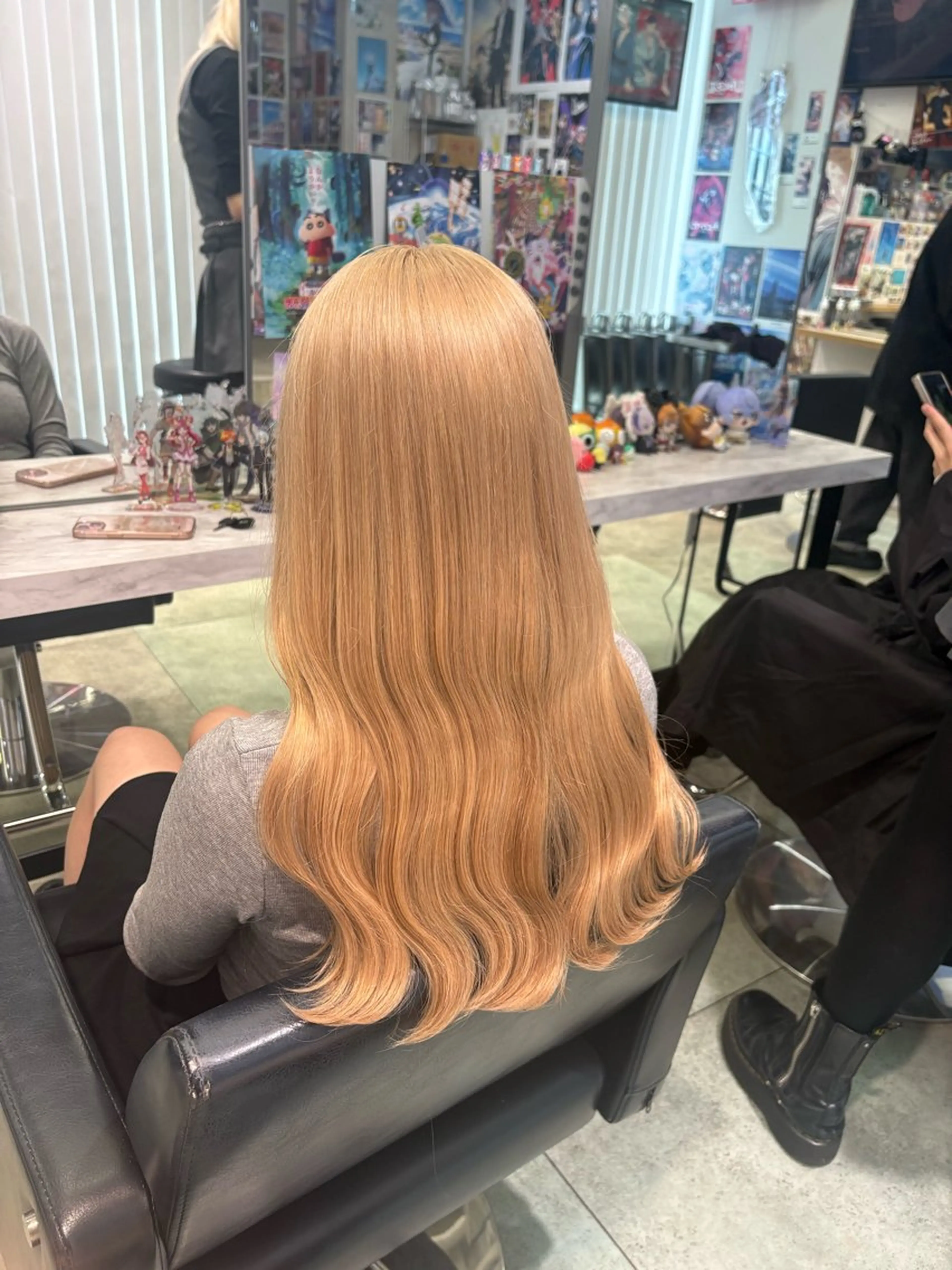 ロング カラー ヘアカラー 推しカラー/ ミクのヘアスタイル