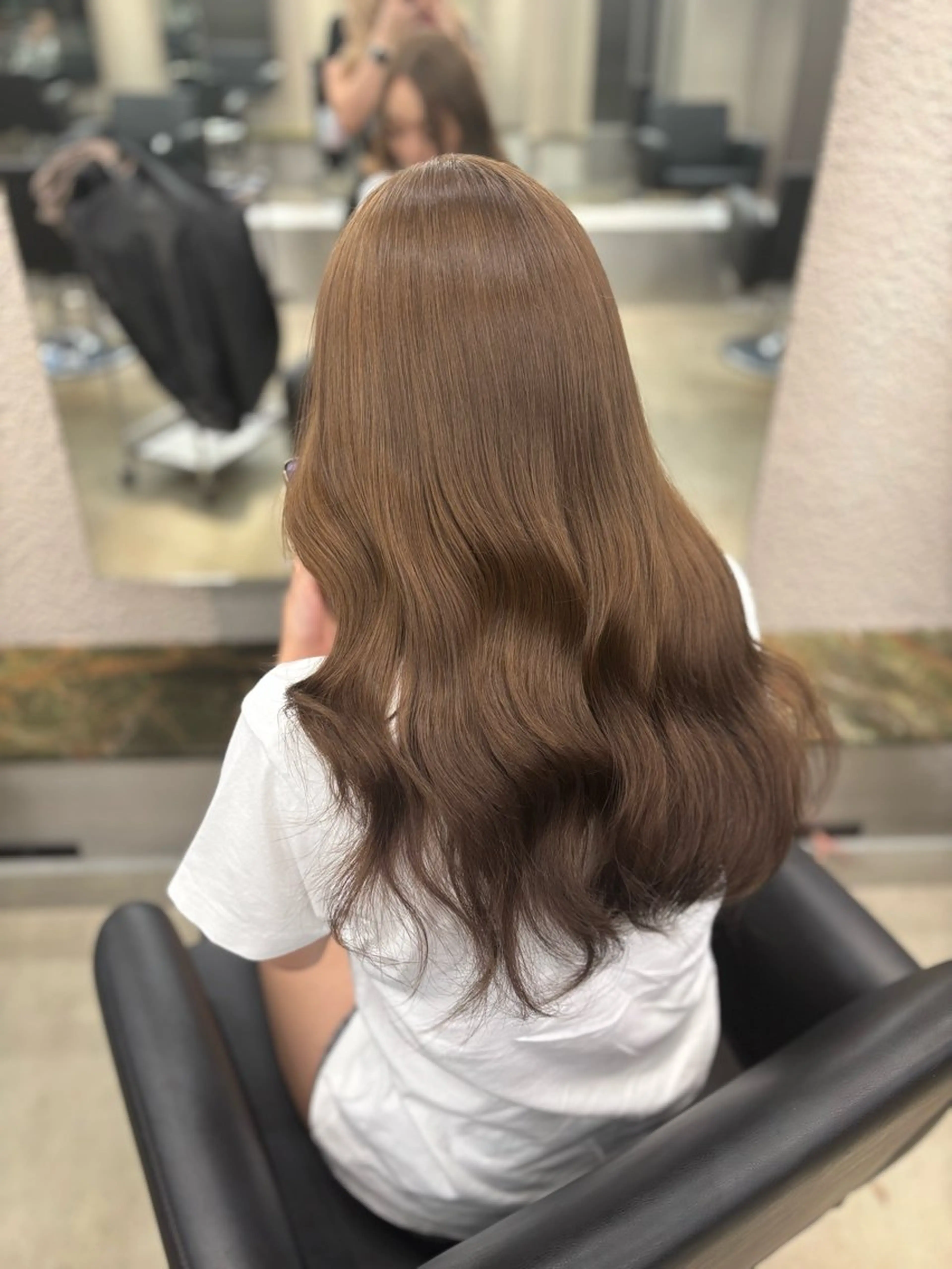 ロング カラー ブリーチ ヘアカラー トリートメント PELE SAKAE airiのヘアスタイル