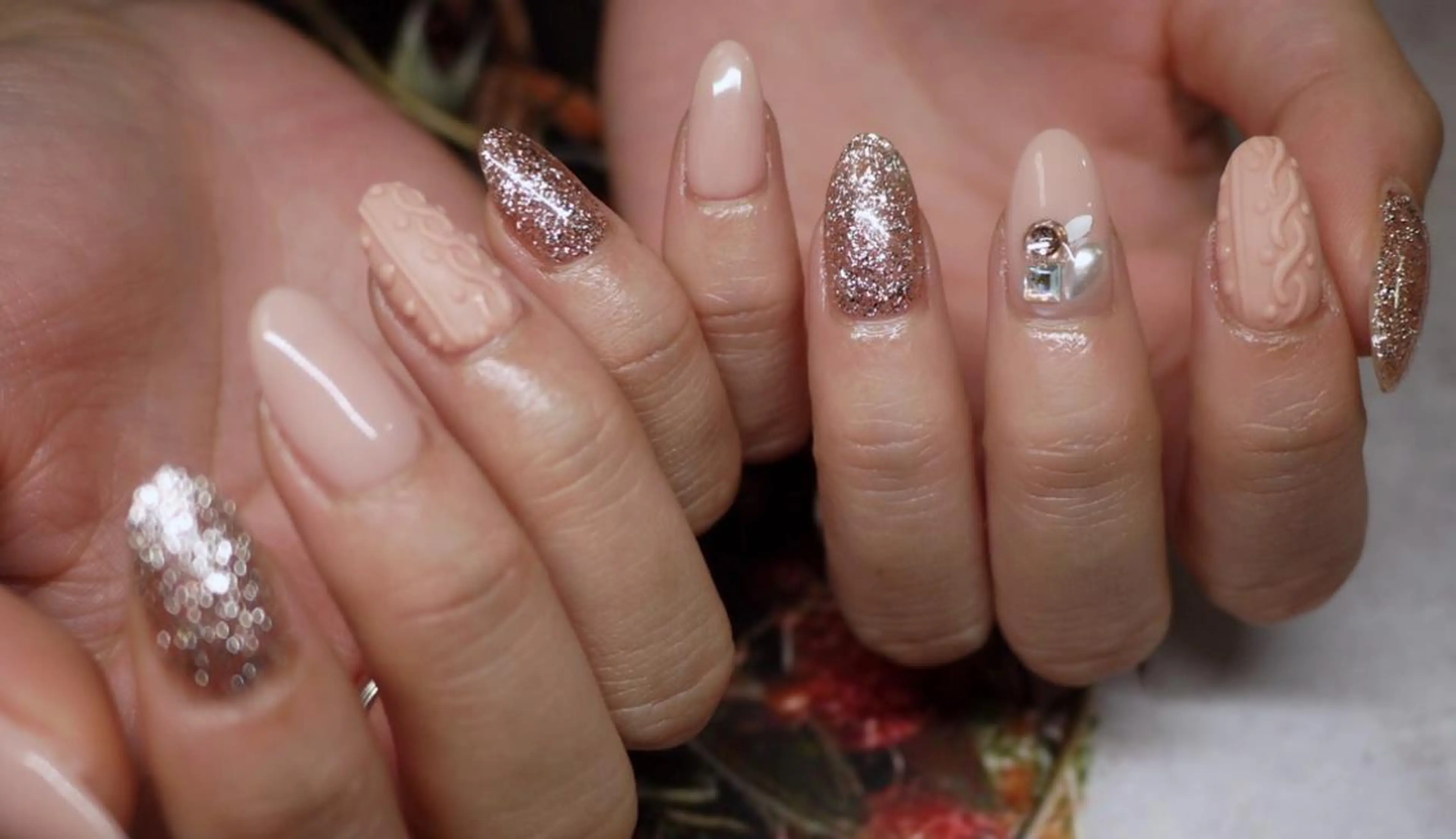 ネイル A MODO MIOのネイルデザイン