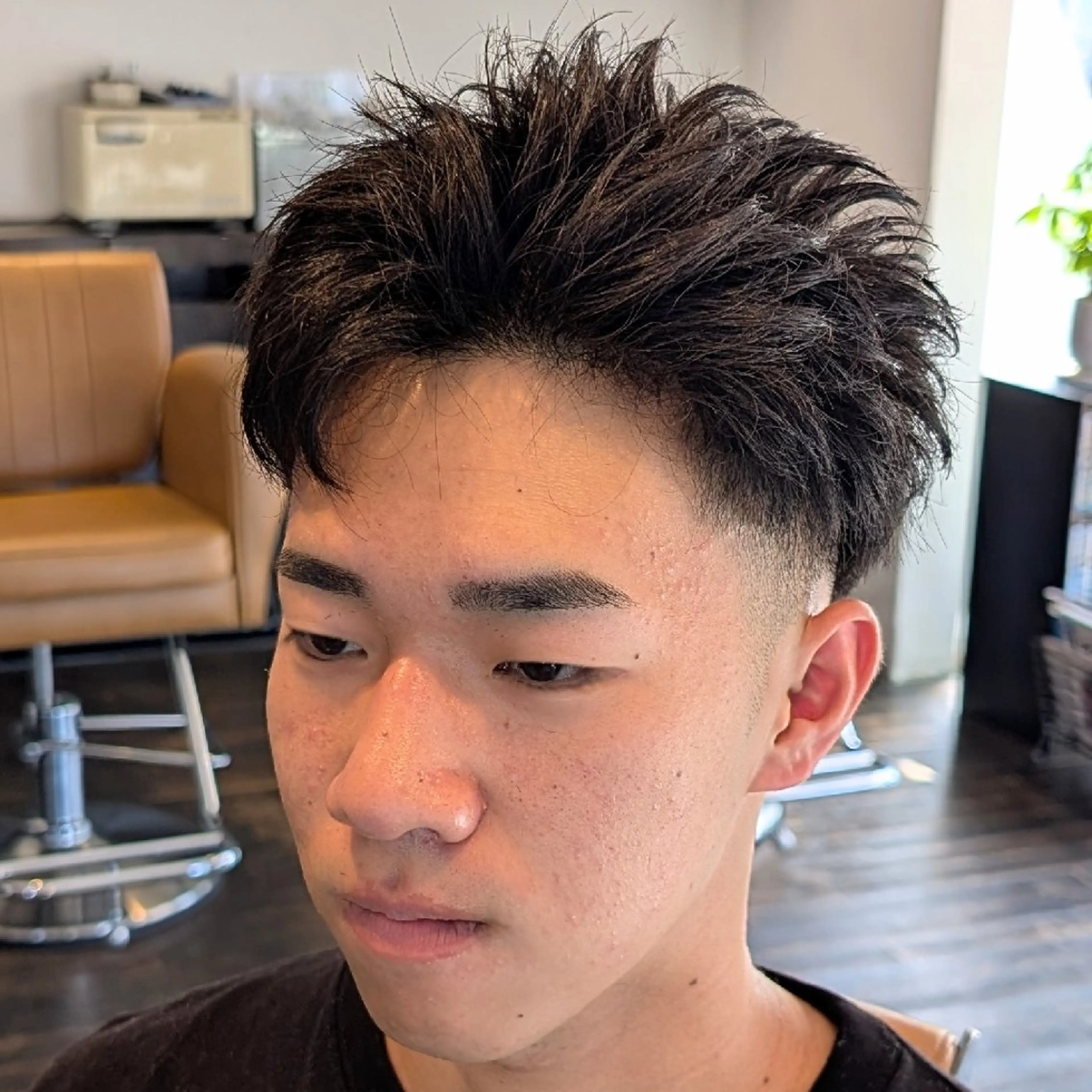 ショート メンズ アップバング フェードカット カット ヘアセット VOICEbarber高野店所属・今井 杏星 【フェー ド/セット/パーマ】のヘアスタイル