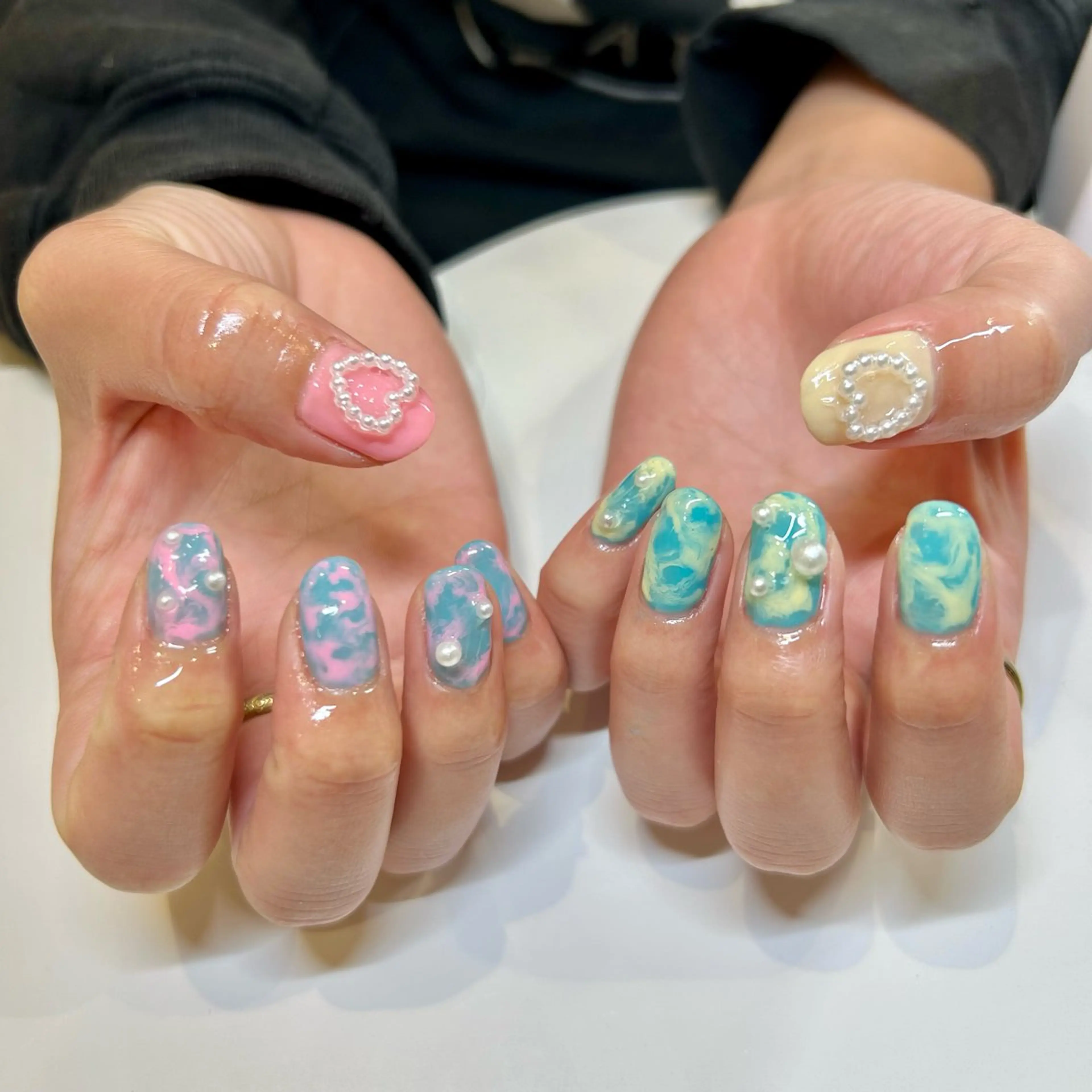 ネイル Uzuki ／ROCCOnailのネイルデザイン