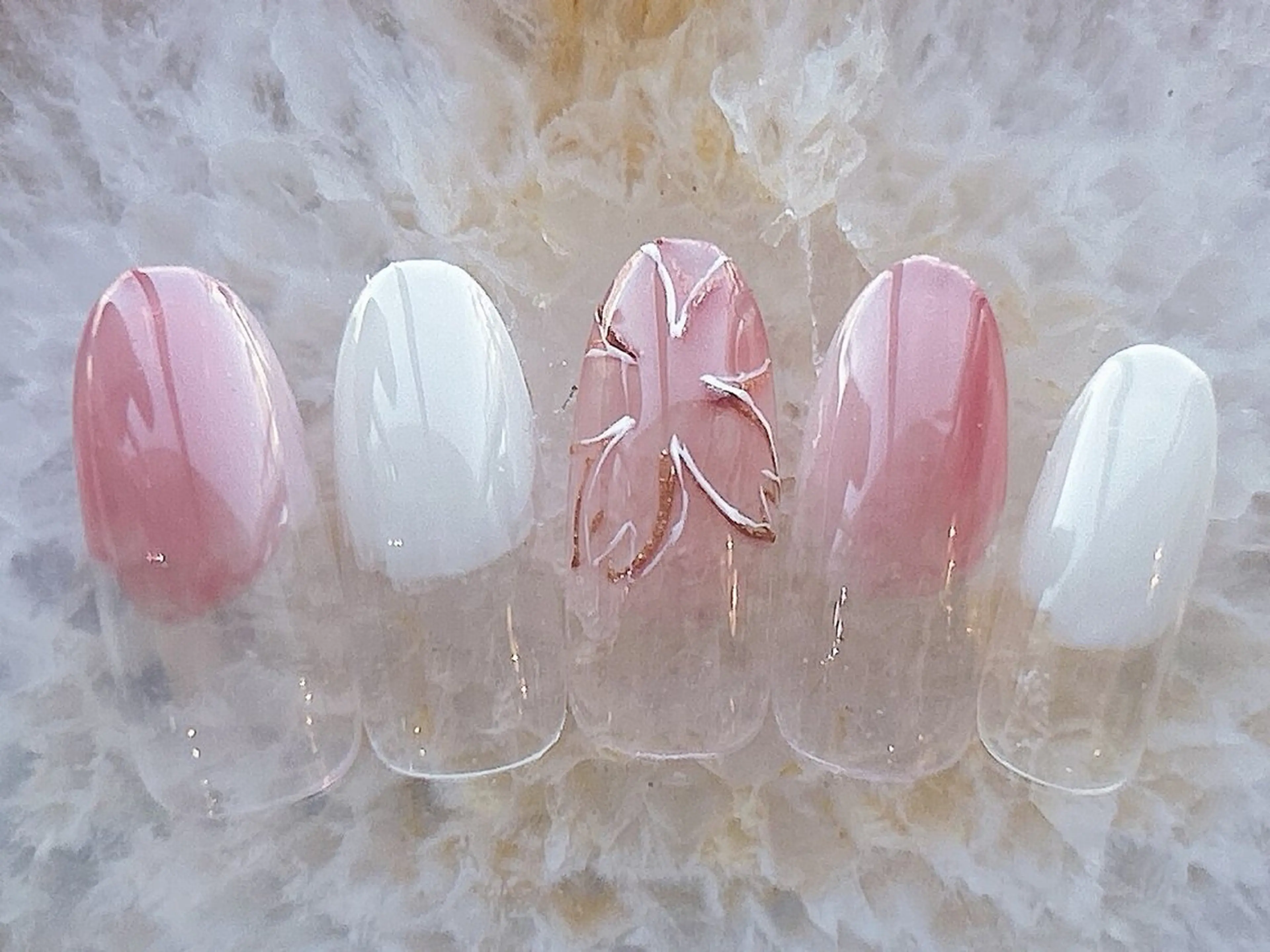 ネイル aimer tomomiのネイルデザイン