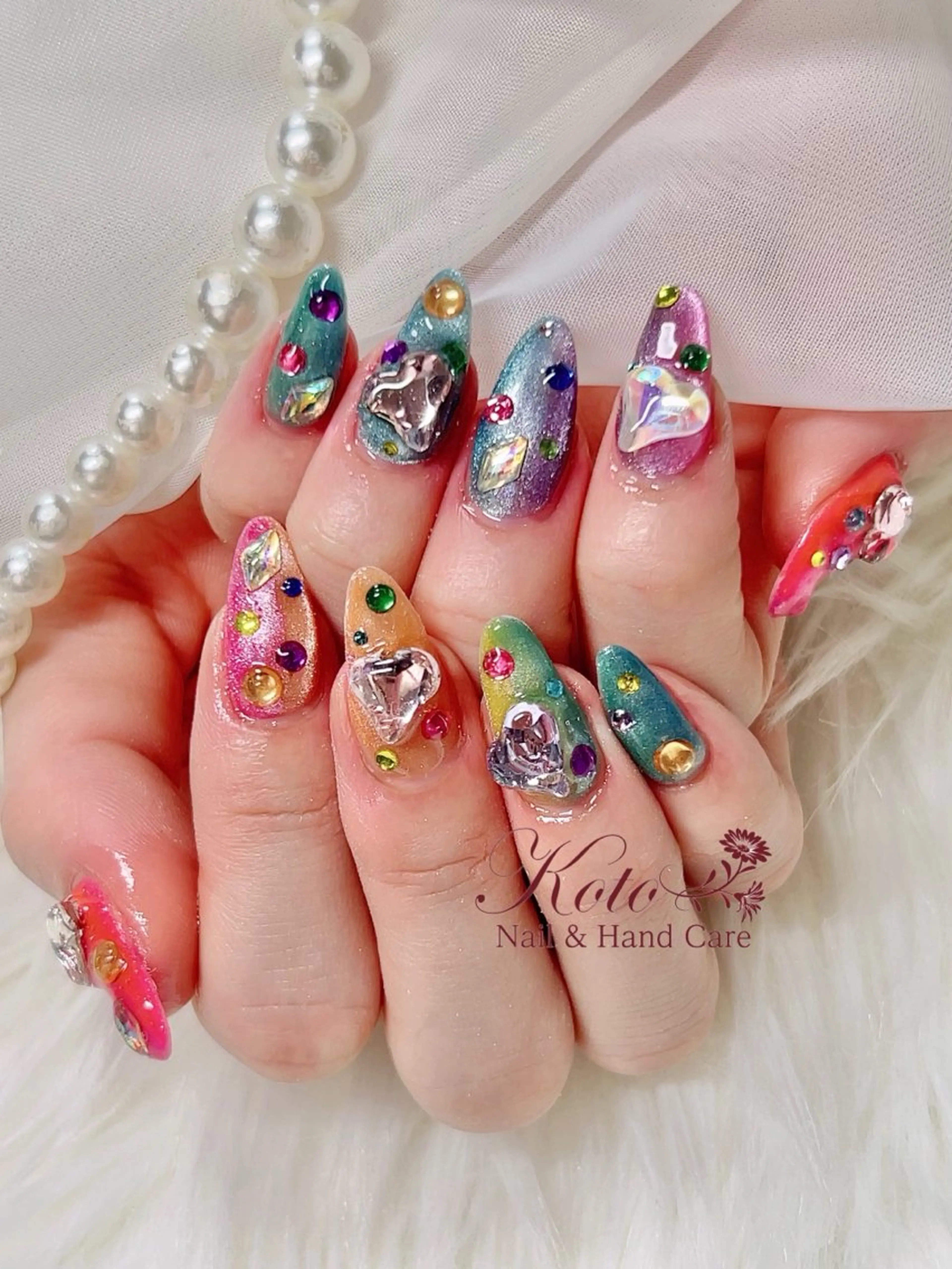 ネイル 長さ出し ジェルネイル 持ち込み ニュアンスネイル 赤色 ハンドネイル Nail Salon KOTOのネイルデザイン