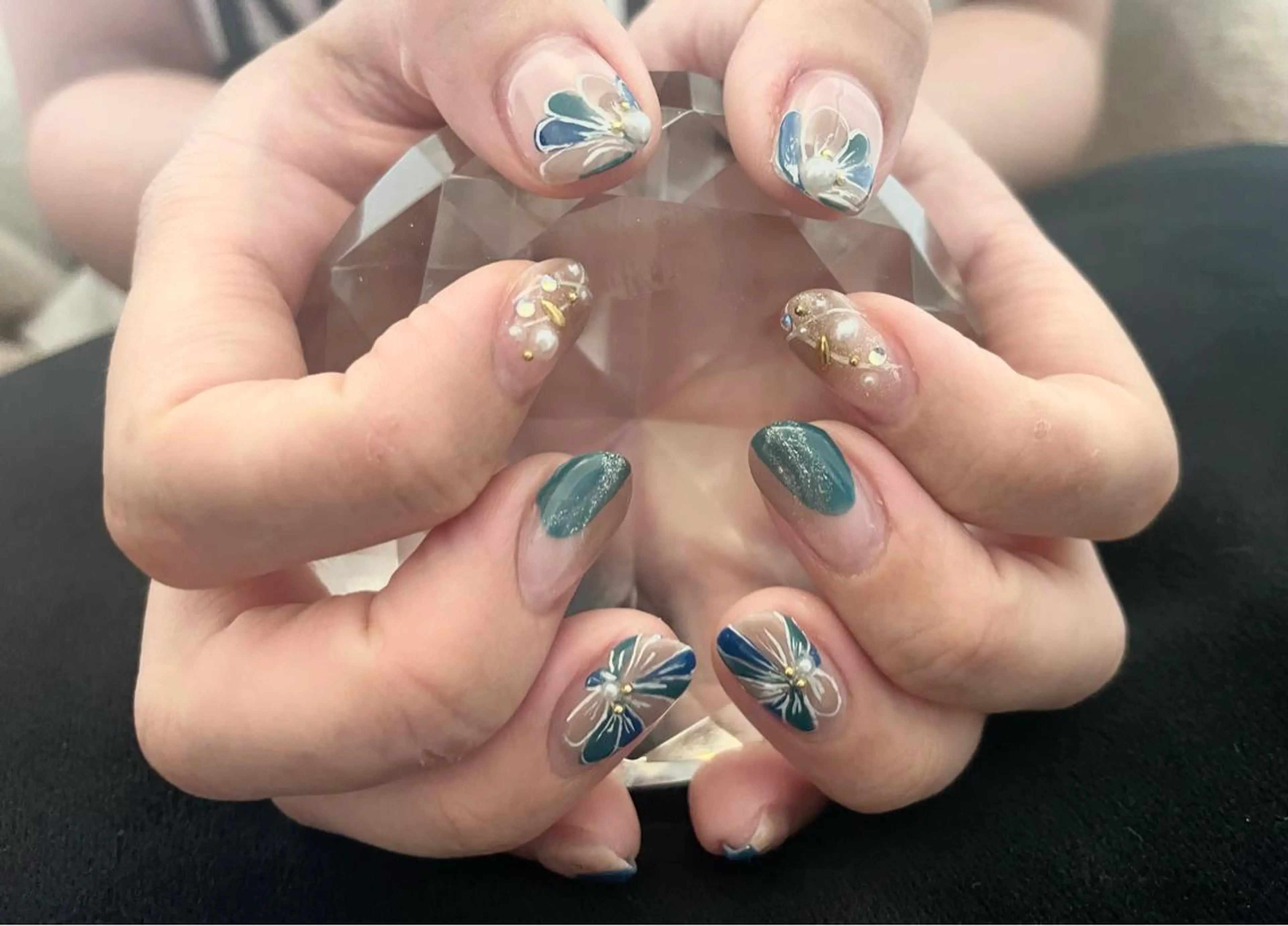 ネイル 近藤 美春のネイルデザイン