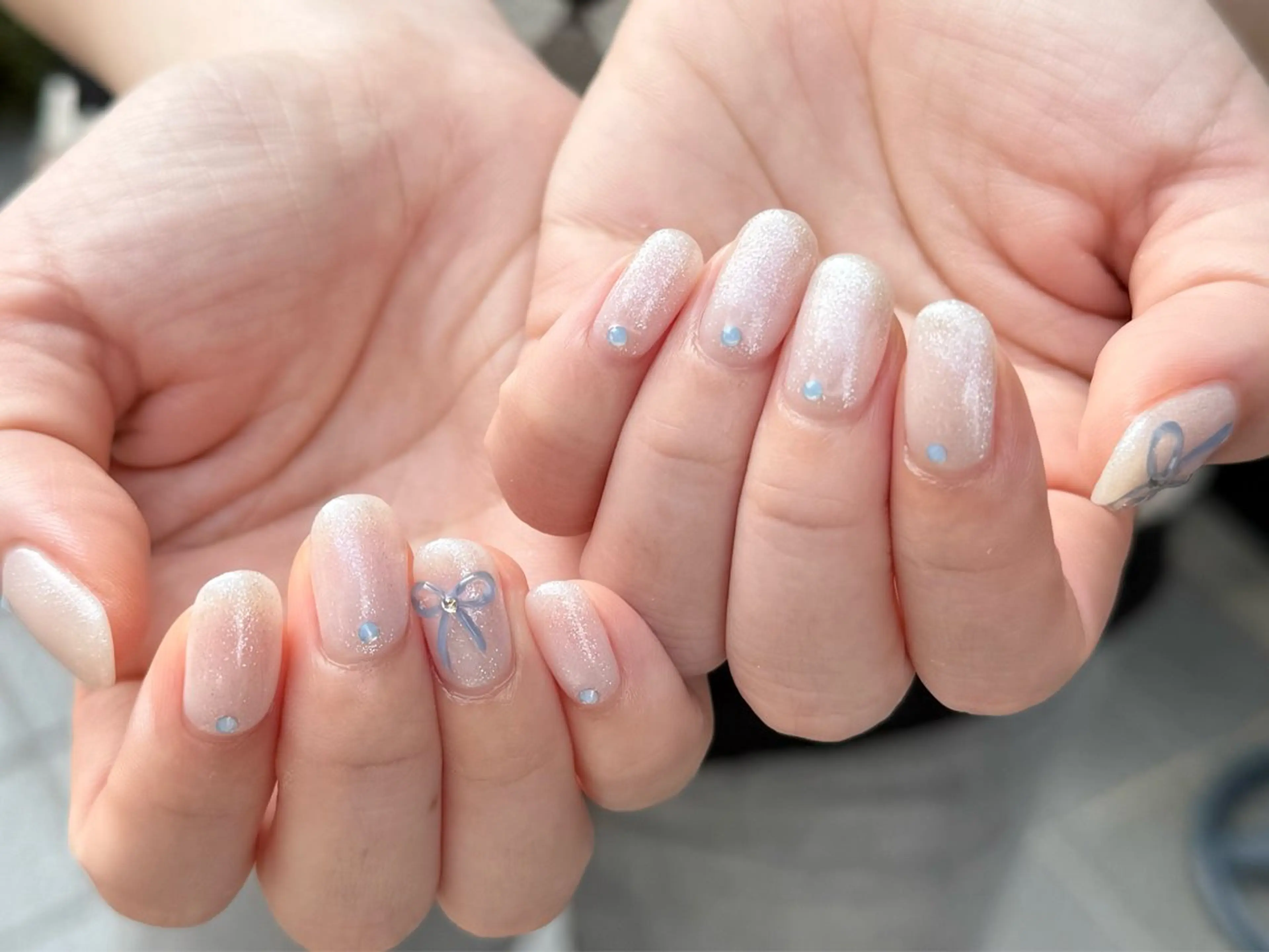 ネイル 持ち込み リボン ハンドネイル 🤎🧸 Aya 🧸🤎のネイルデザイン