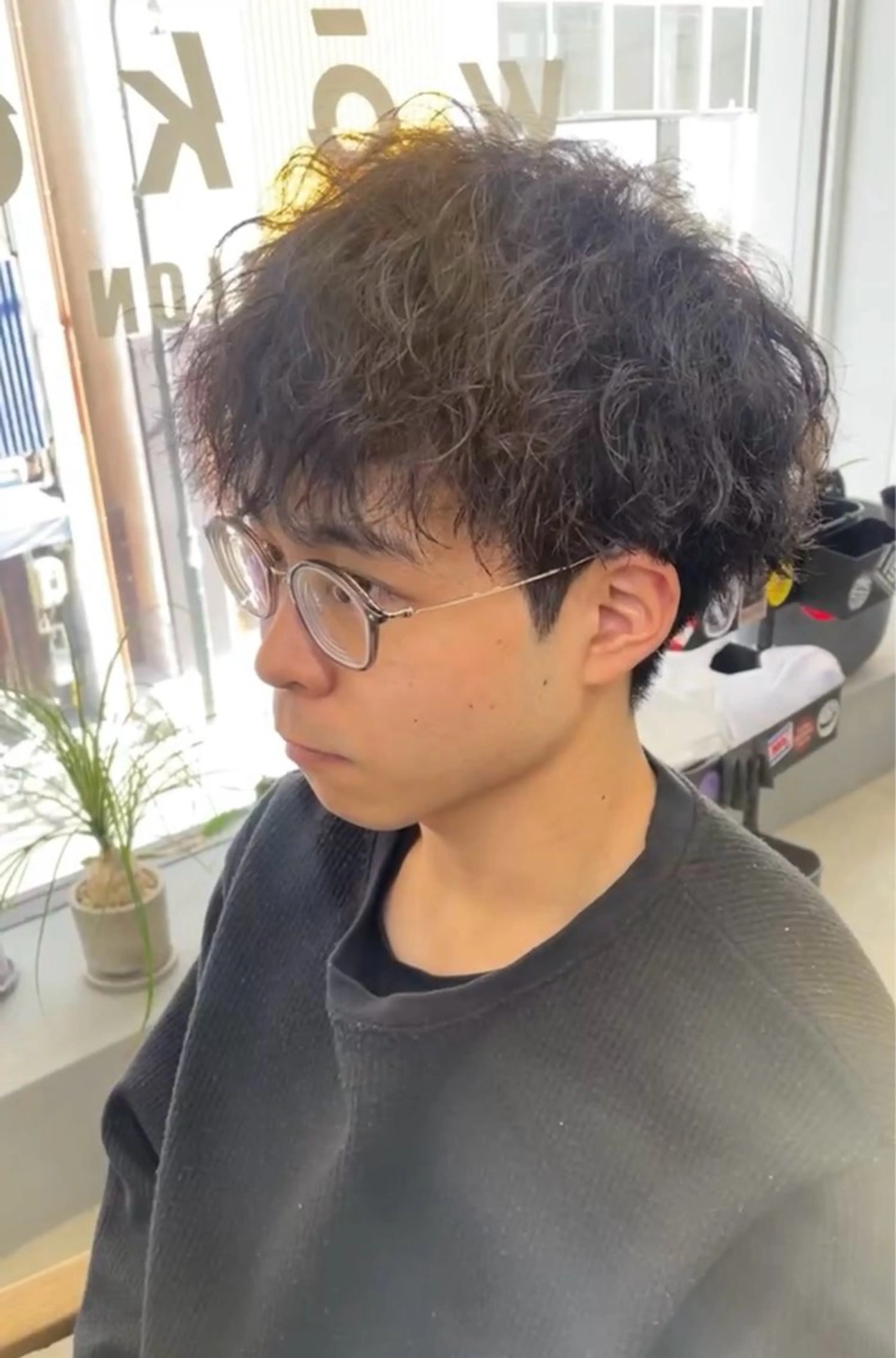 ショート パーマ メンズ カット パーマ メンズ専門サロン wokeのヘアスタイル