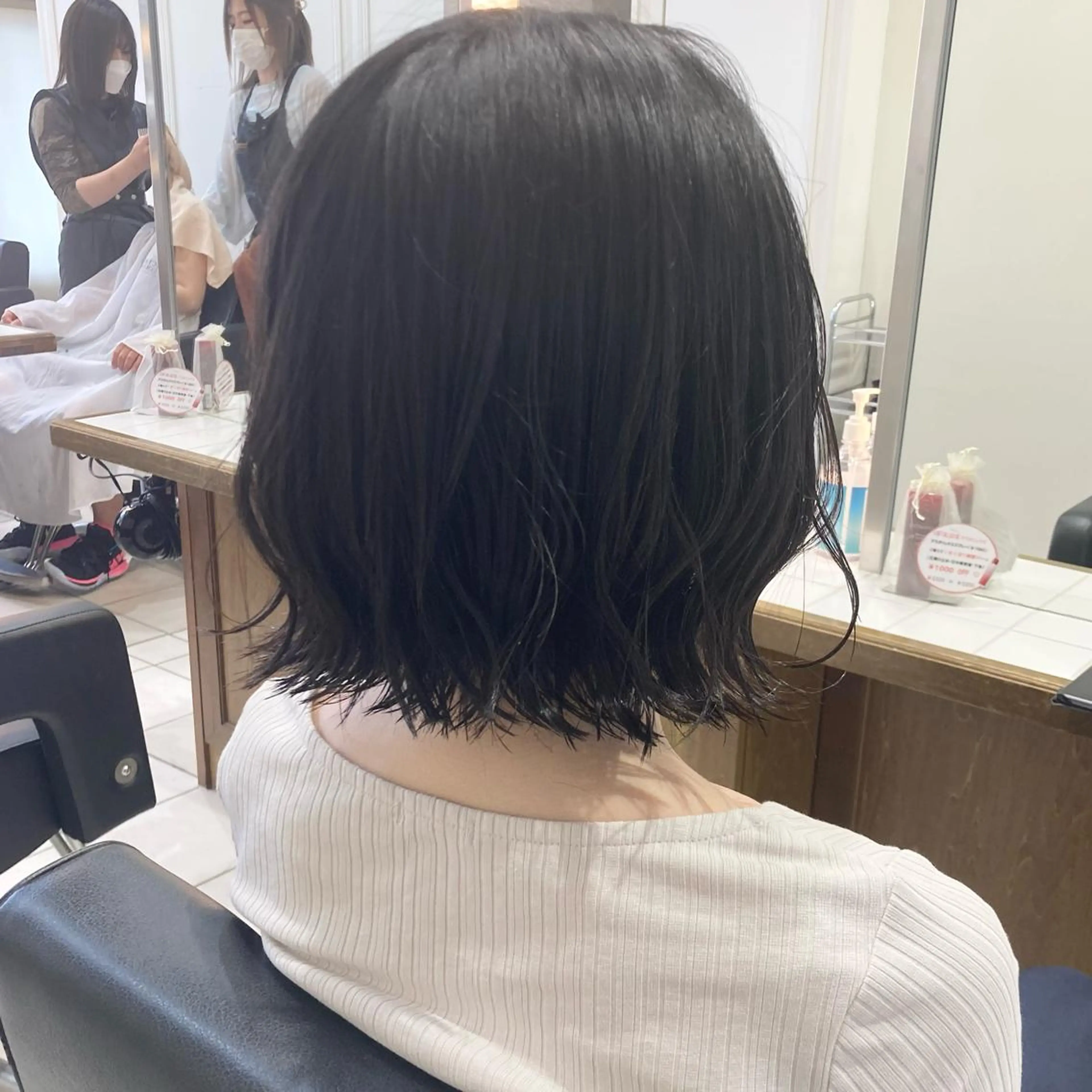 ミディアム カラー ヘアアレンジ AffECTION大曽根所属・柳実帆/おさまるボブ /ジャニオタ美容師のヘアスタイル