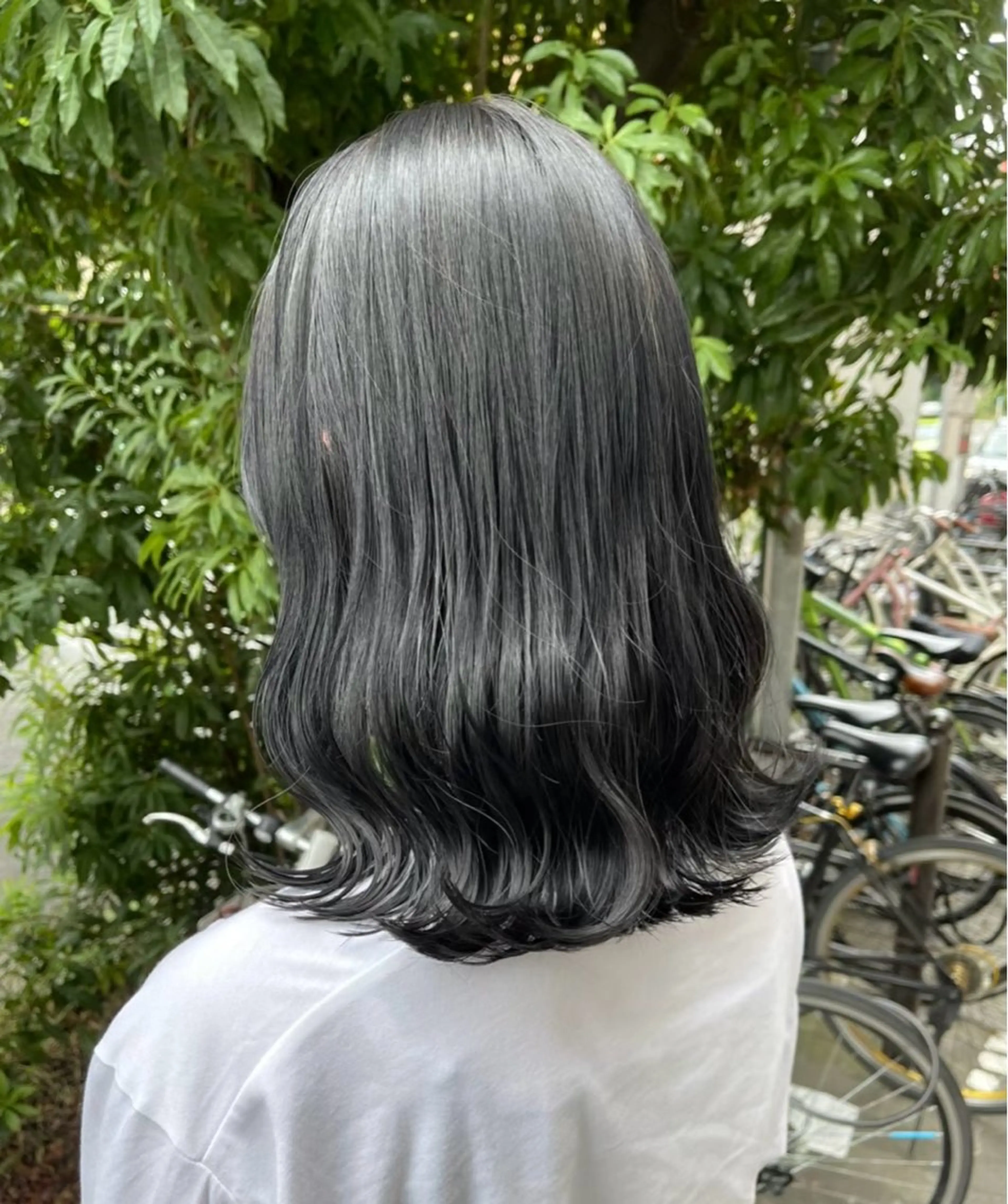 ミディアム アッシュ アッシュグレー みゆ/ カラーリスト🎀のヘアスタイル