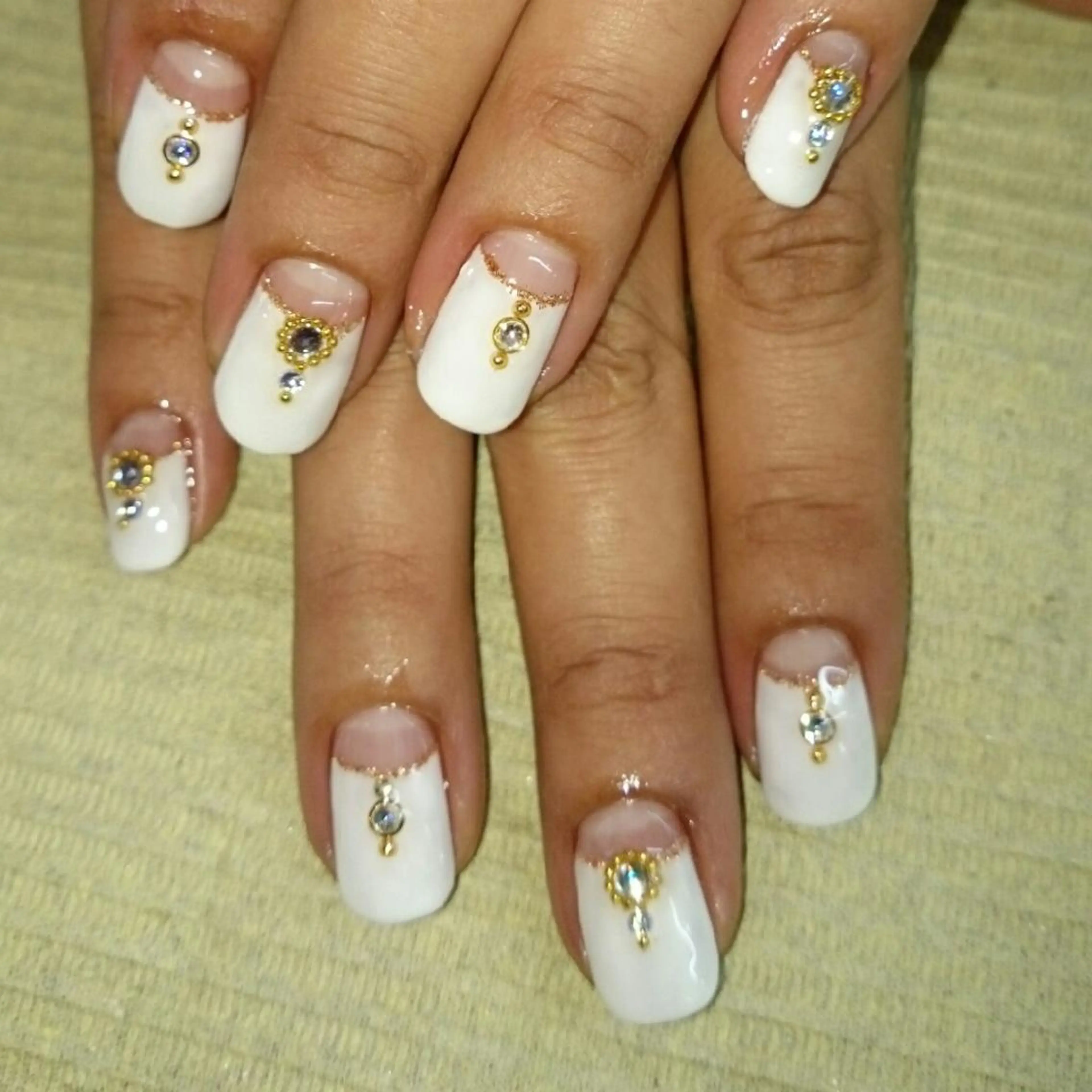 ネイル Hair salon Irie所属・與儀 知佳のネイルデザイン