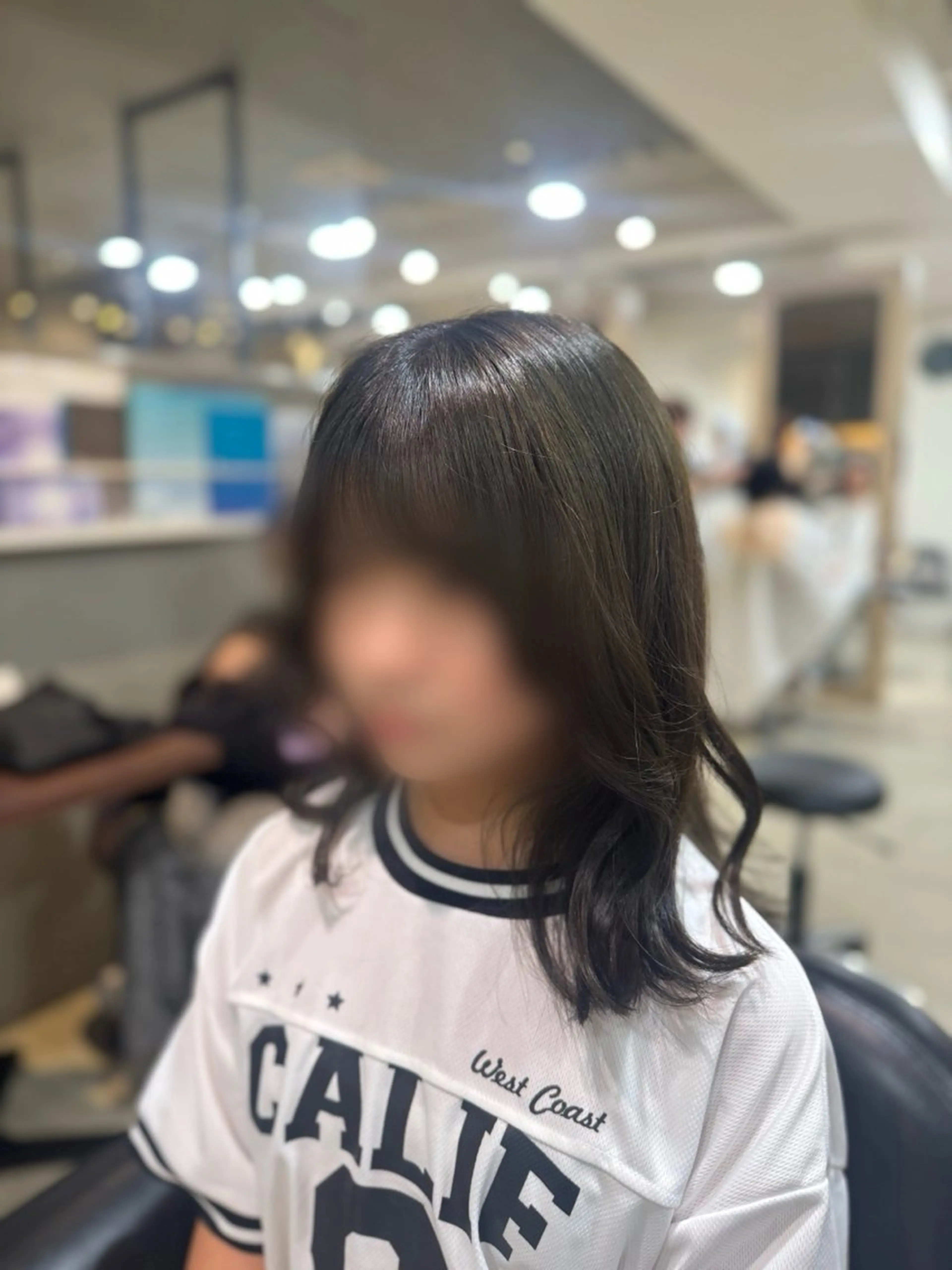 ミディアム ヘアカラー みく♡ 縮毛モデル様募集中のヘアスタイル