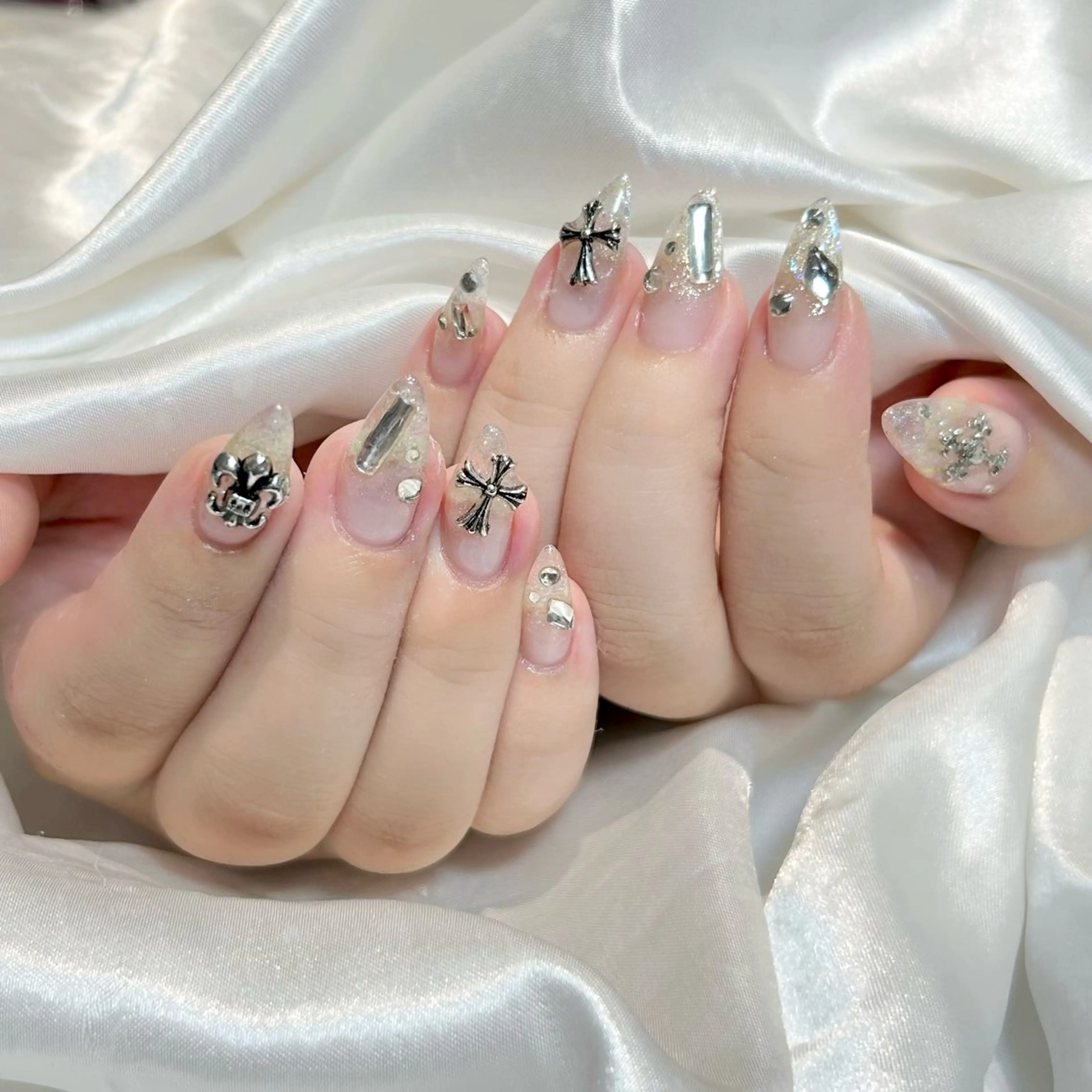 ネイル ハンドネイル WISTERIA hayamiのネイルデザイン