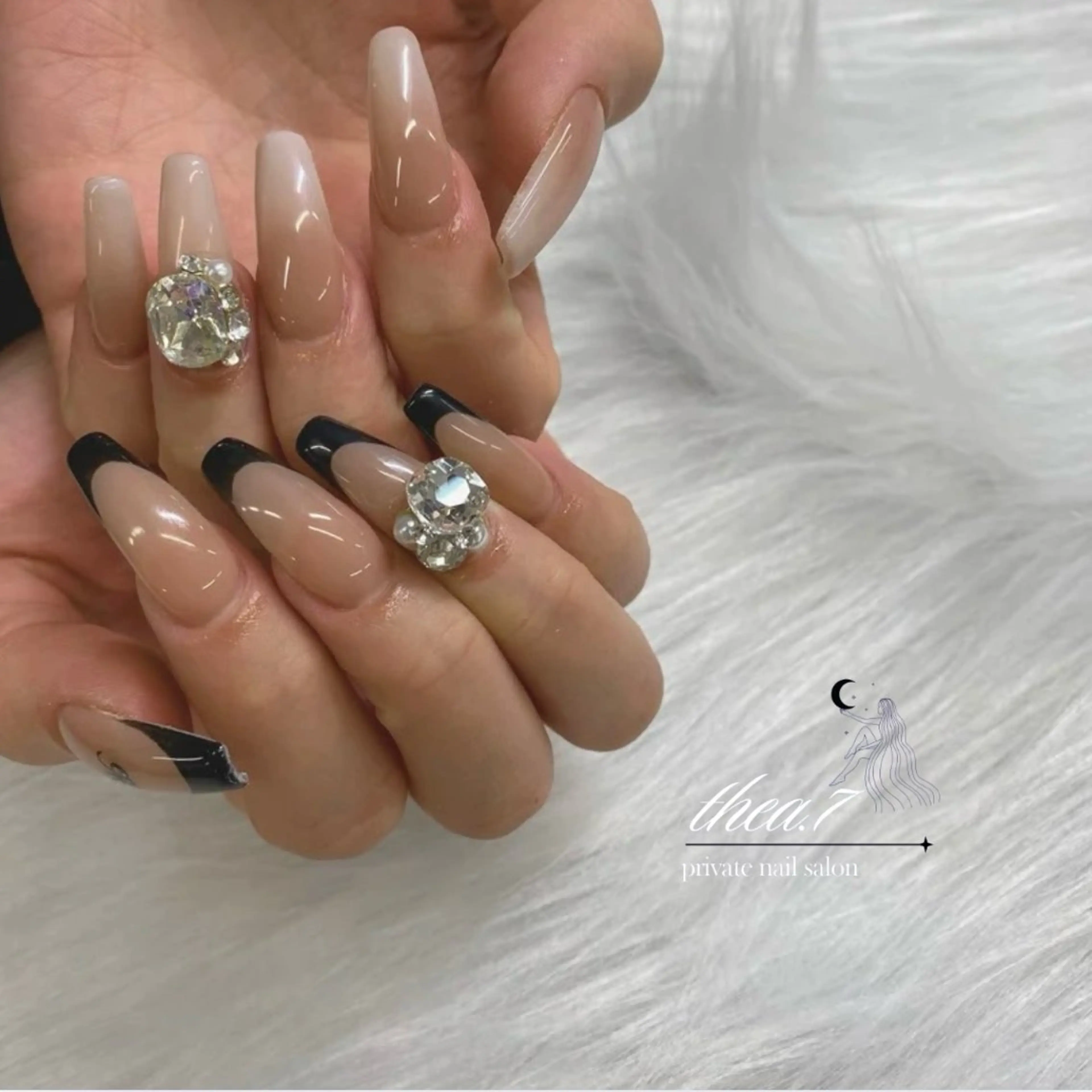 ネイル フレンチネイル ハンドネイル thea.7 【テアナ】のネイルデザイン