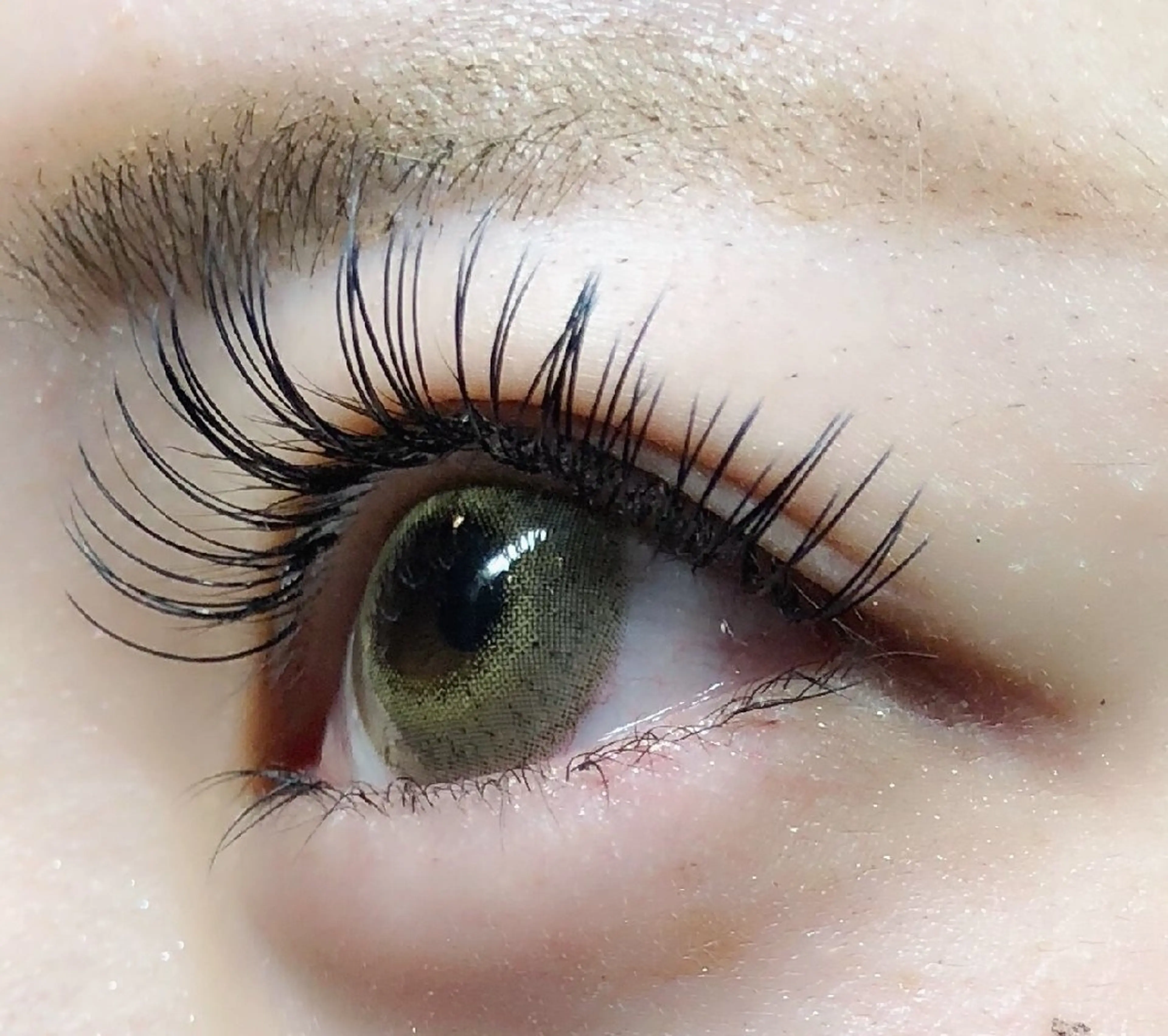 マツエク・マツパ フラットラッシュ マツエク EYE405　新宿店所属・EYE 405 Mikaのマツエク・マツパデザイン