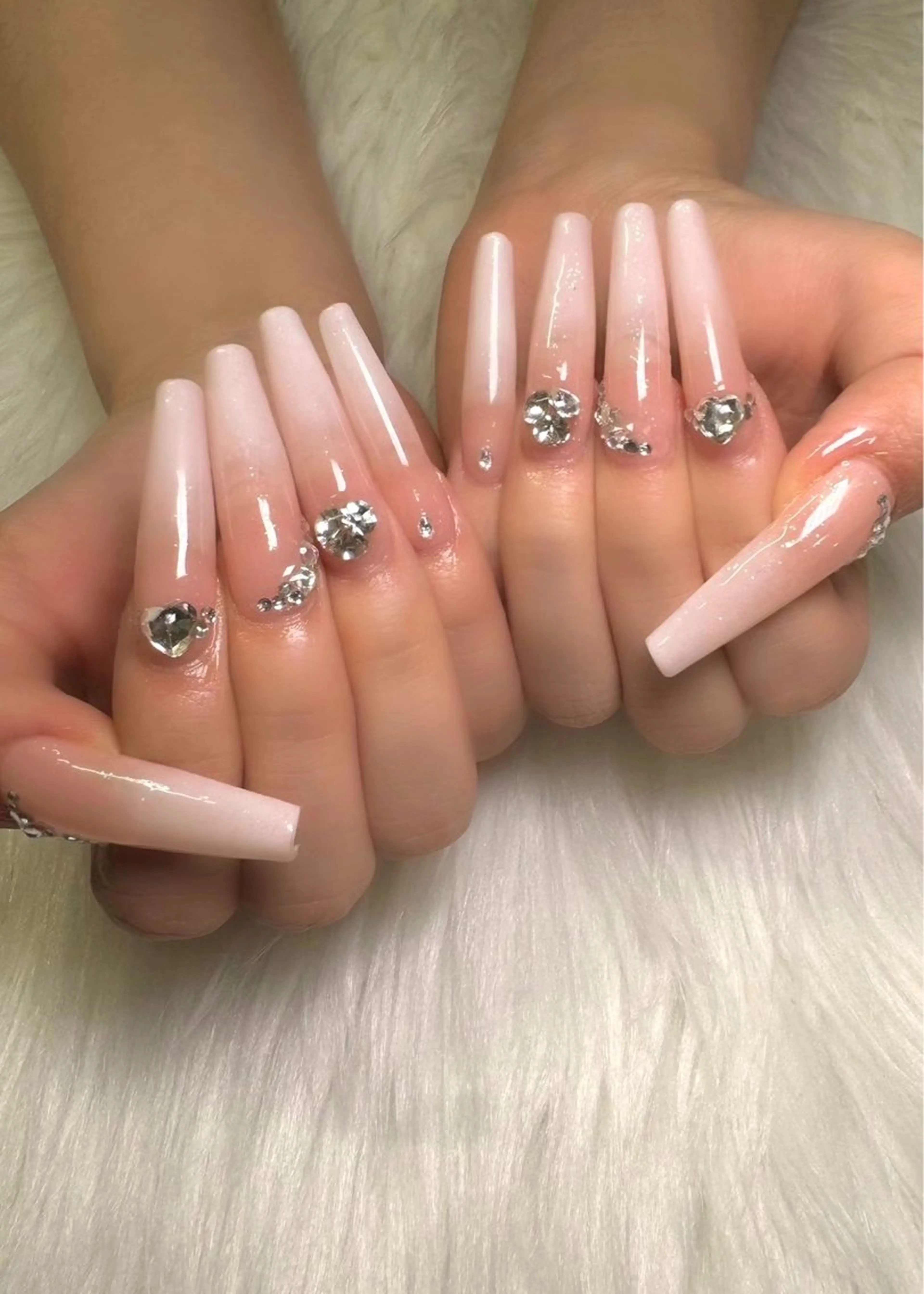 ネイル ハンドネイル 黒川 実祐のネイルデザイン