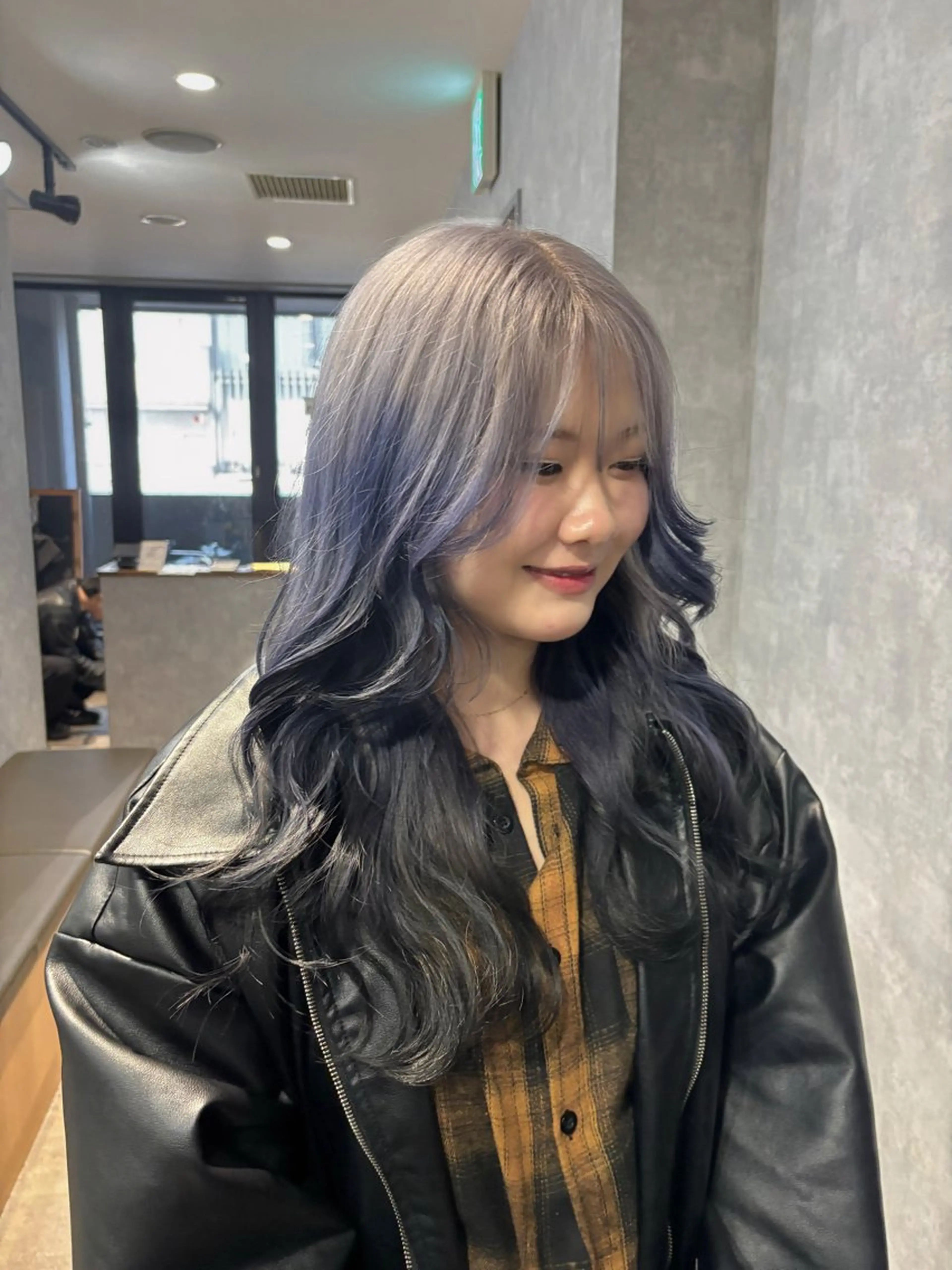 ロング カット ヘアカラー トリートメント 🌐NATSUMI 🌐【寒色カラー】のヘアスタイル