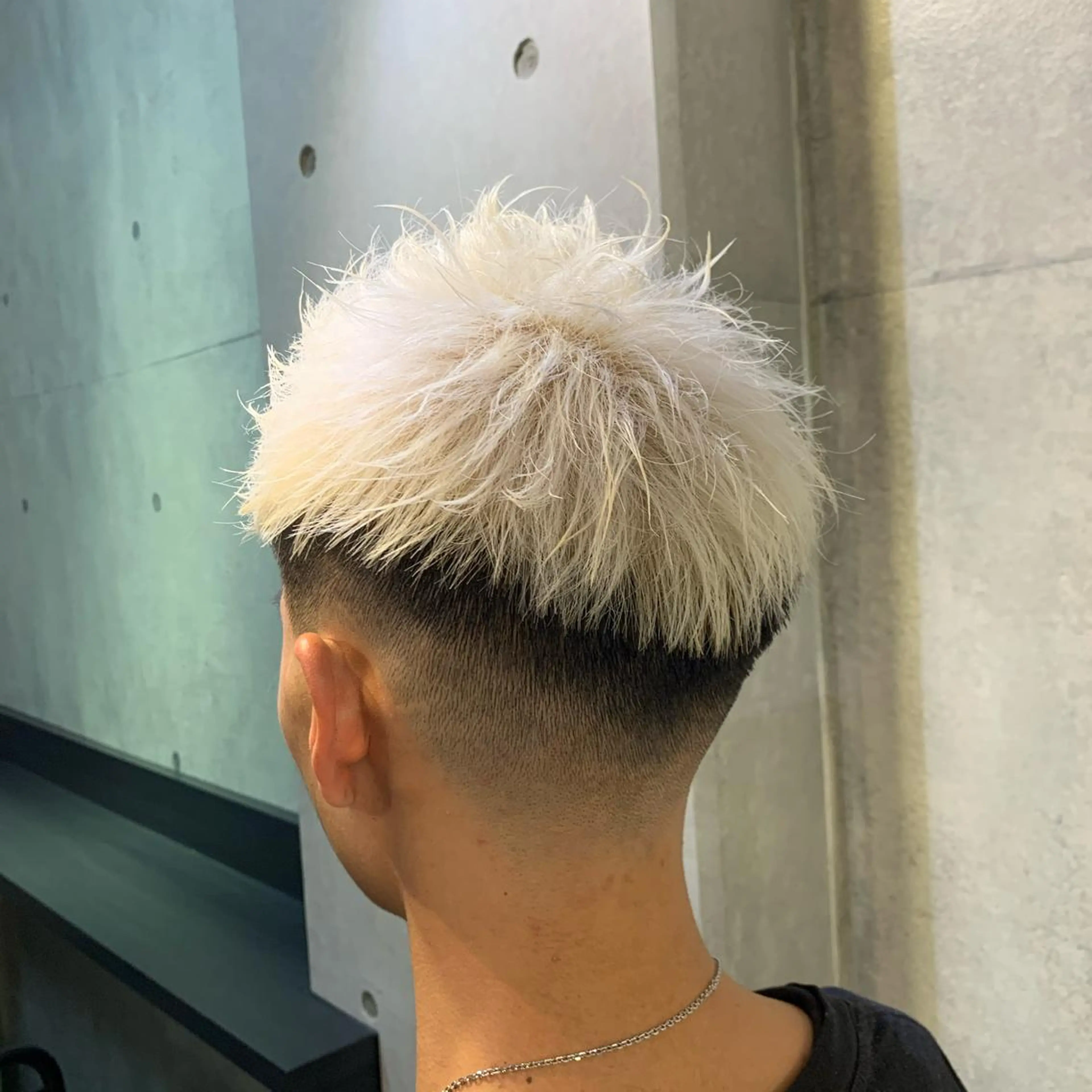 ショート メンズ トリートメント 及川シゲル 髪質改善講師のヘアスタイル