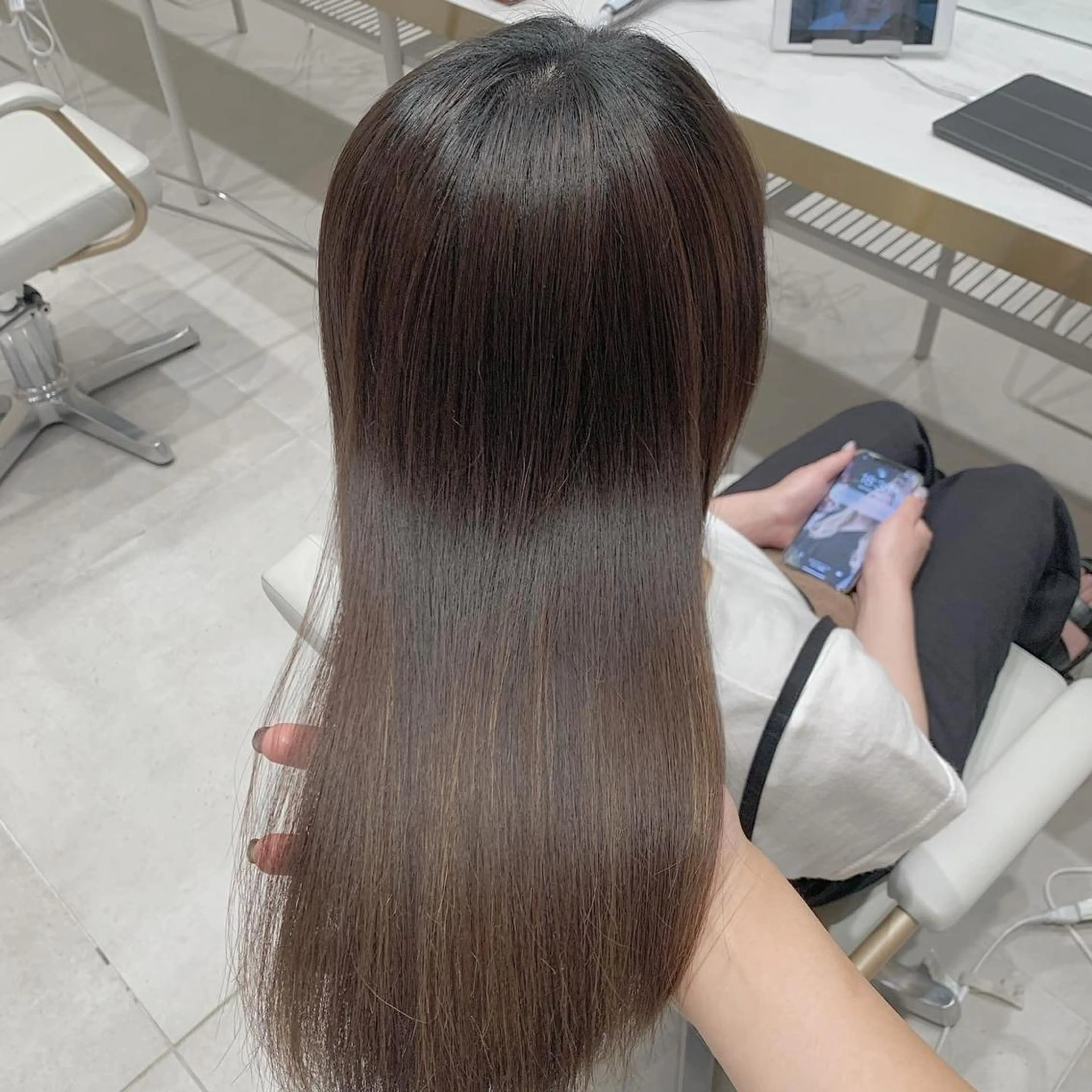 ロング ⛄️艶カラー／ レイヤー⛄️和也のヘアスタイル