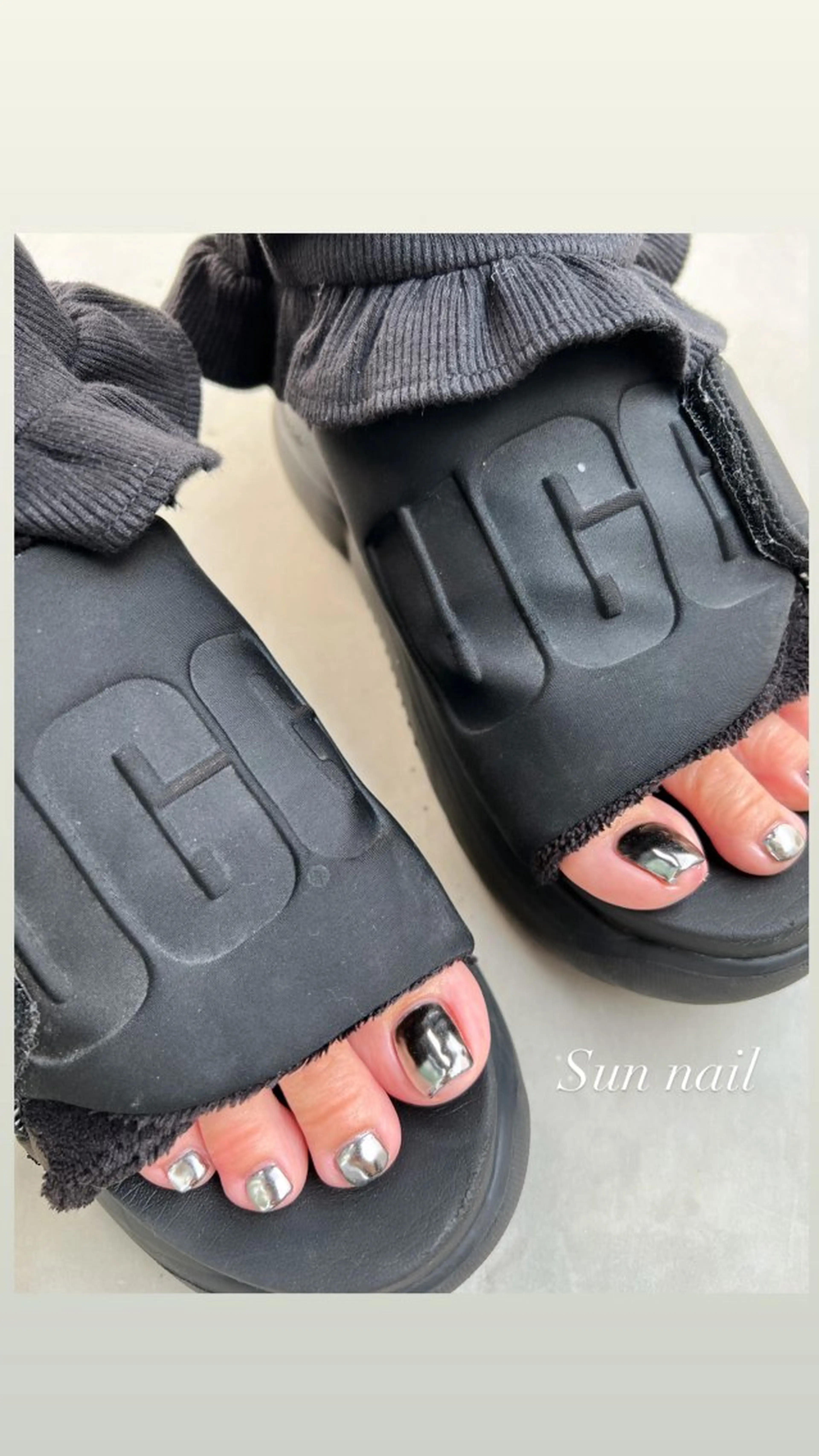 ネイル シルバー ハンドネイル フットネイル Sun nail ...ayaのネイルデザイン