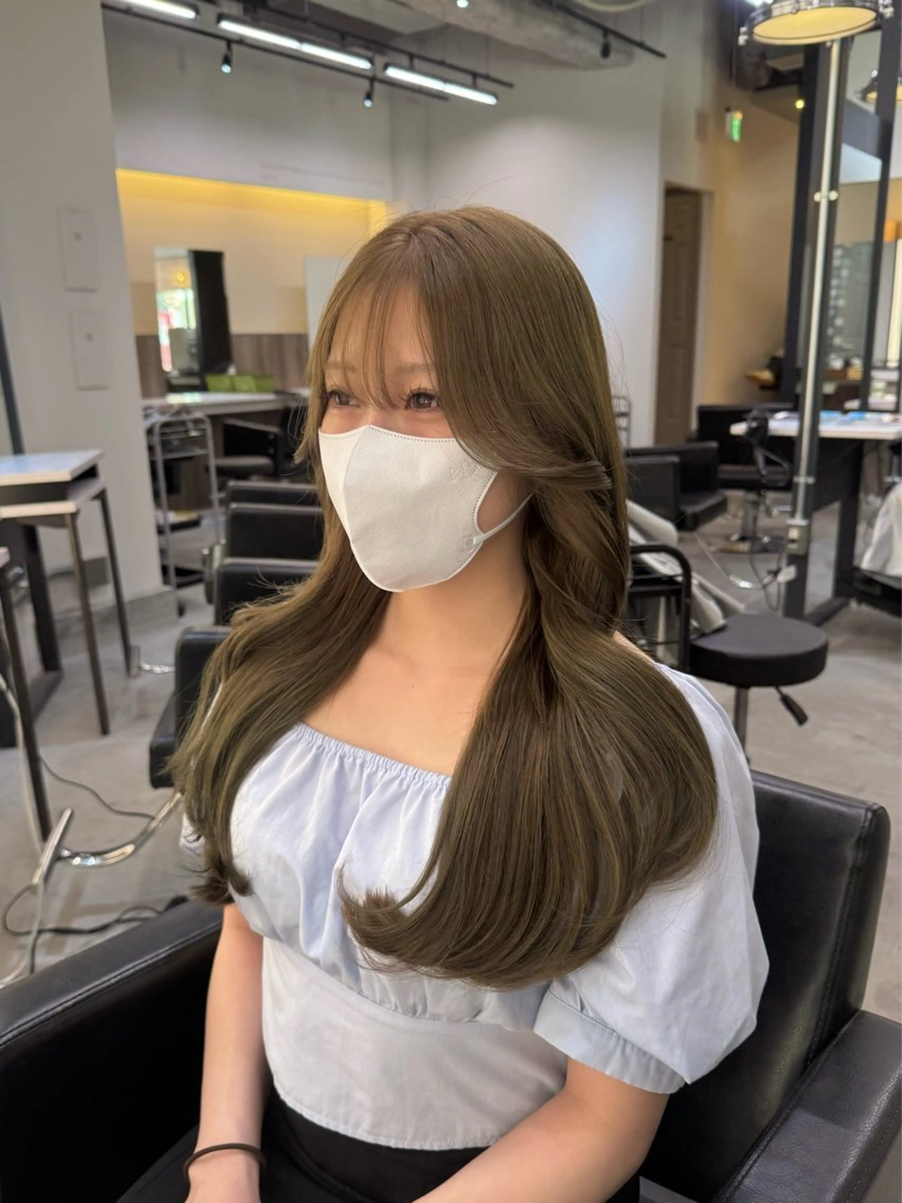 ロング カット ヘアカラー 韓国ヘア🇰🇷 YUKINAのヘアスタイル