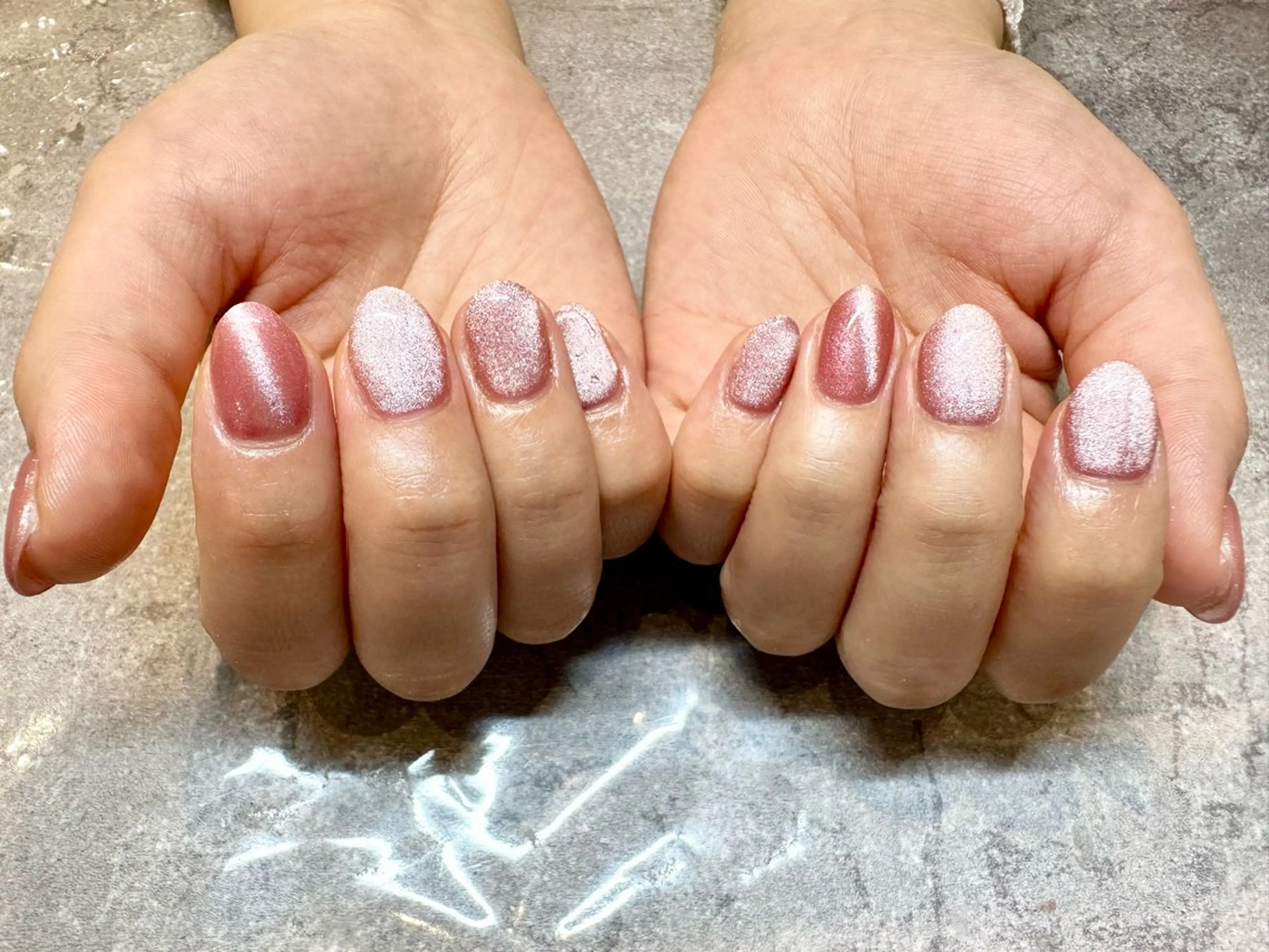 ネイル ピンク Re :eight Nail所属・NISHIOKA FUKUMIのネイルデザイン