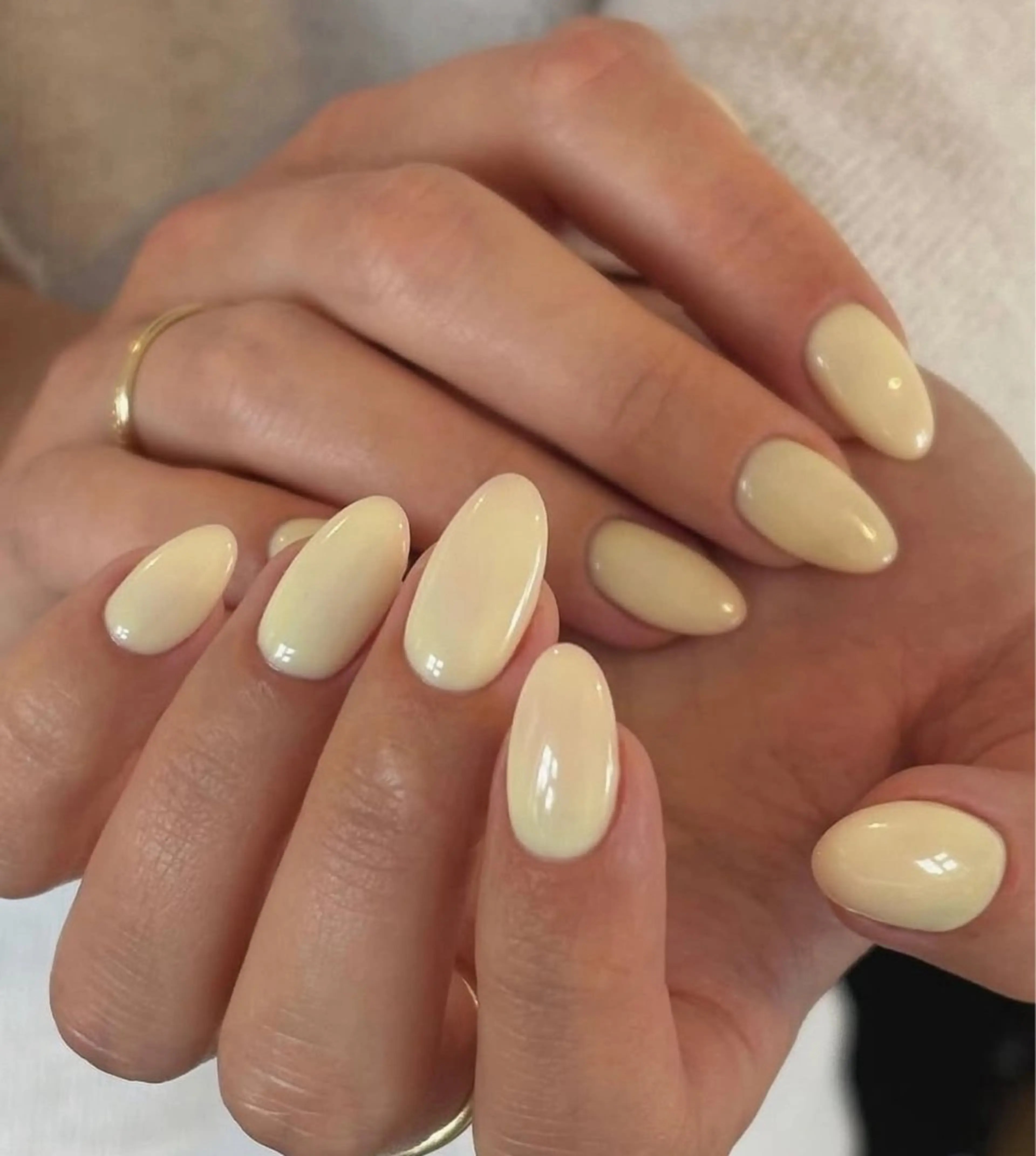 カラー チョウ Rachaelのネイルデザイン