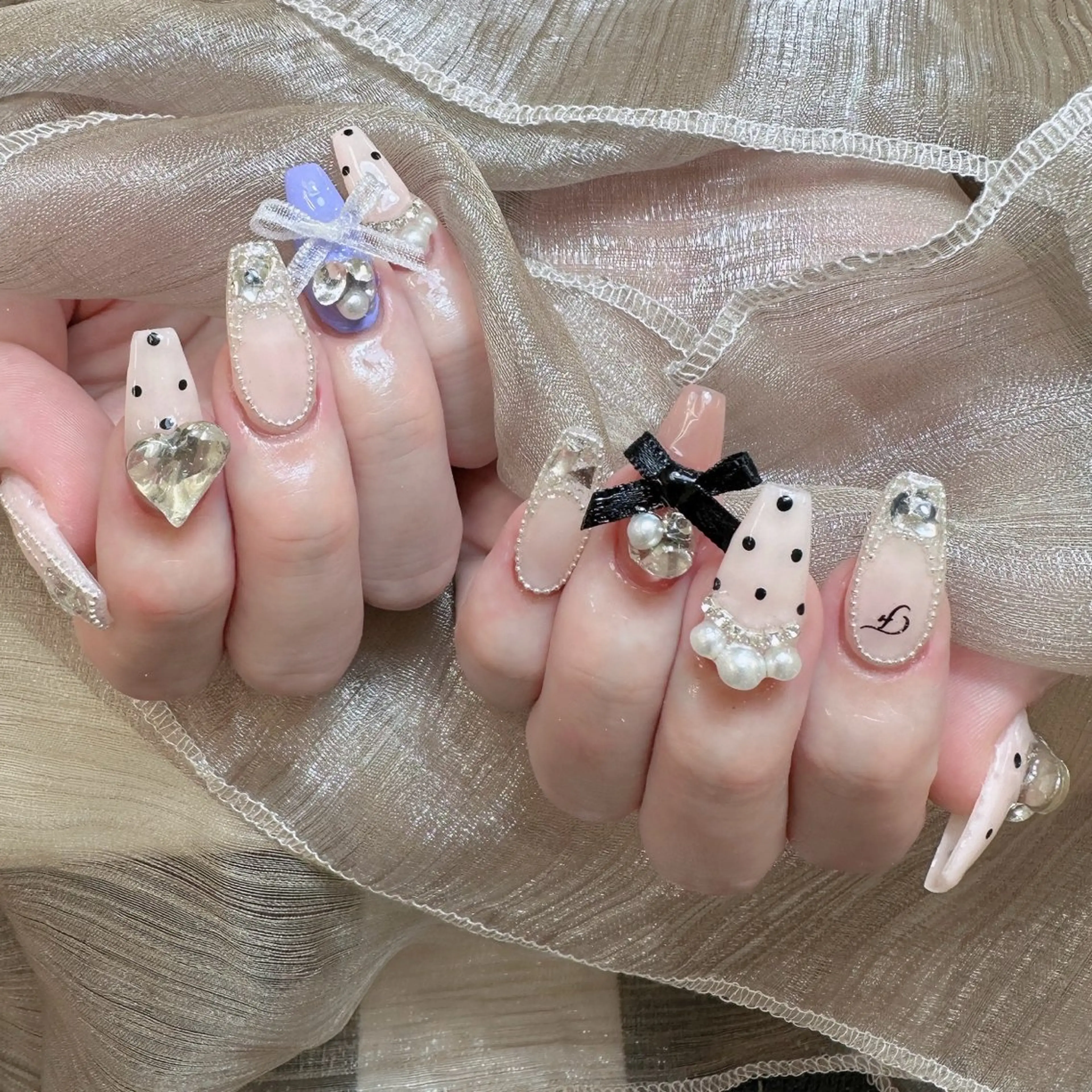 ネイル フットネイル フレンチネイル グラデーション 韓国ネイル ロングネイル ハンドネイル Hani Nail Salonのネイルデザイン