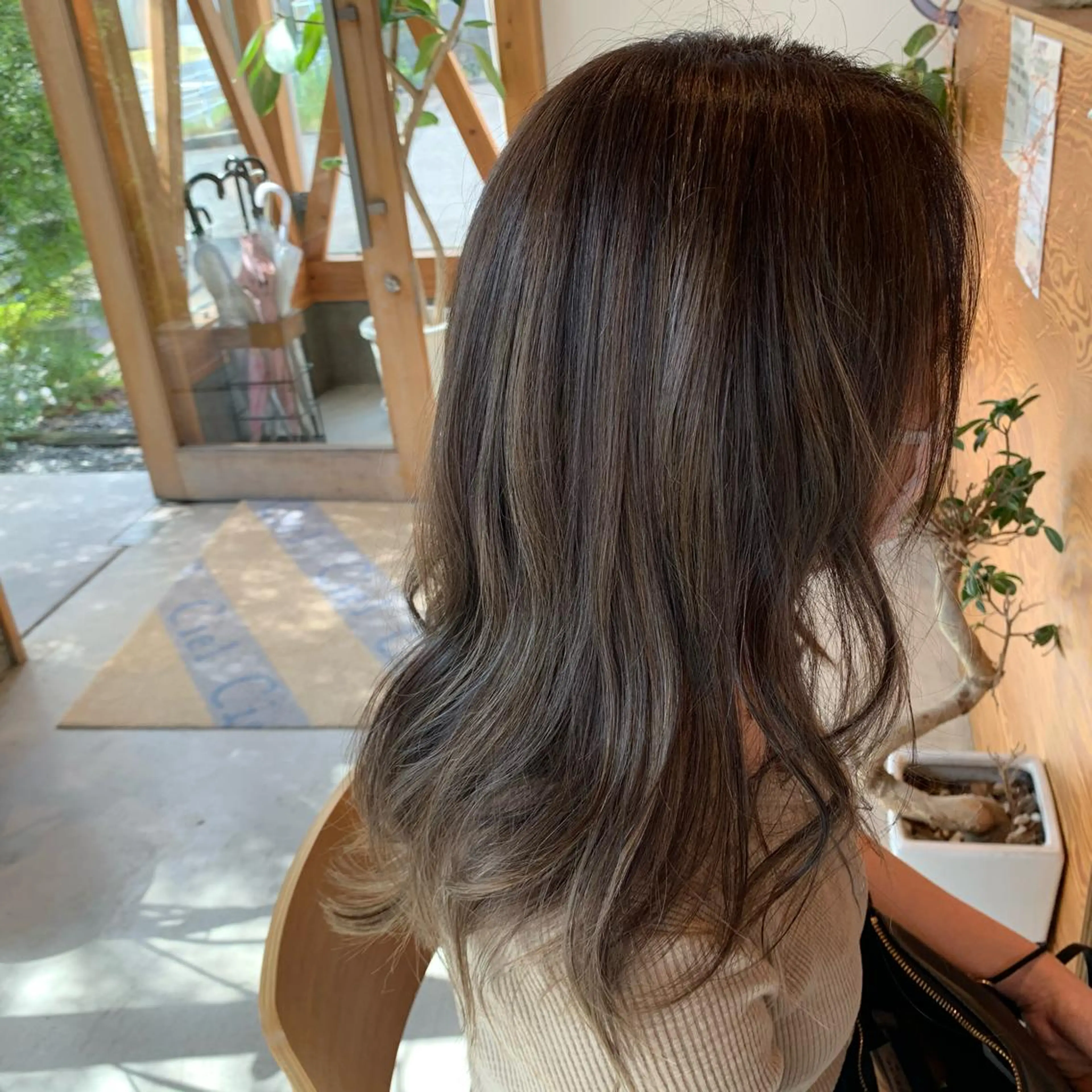 セミロング カラー ベージュカラー 骨格似合わせカット✨ 林 まどかのヘアスタイル