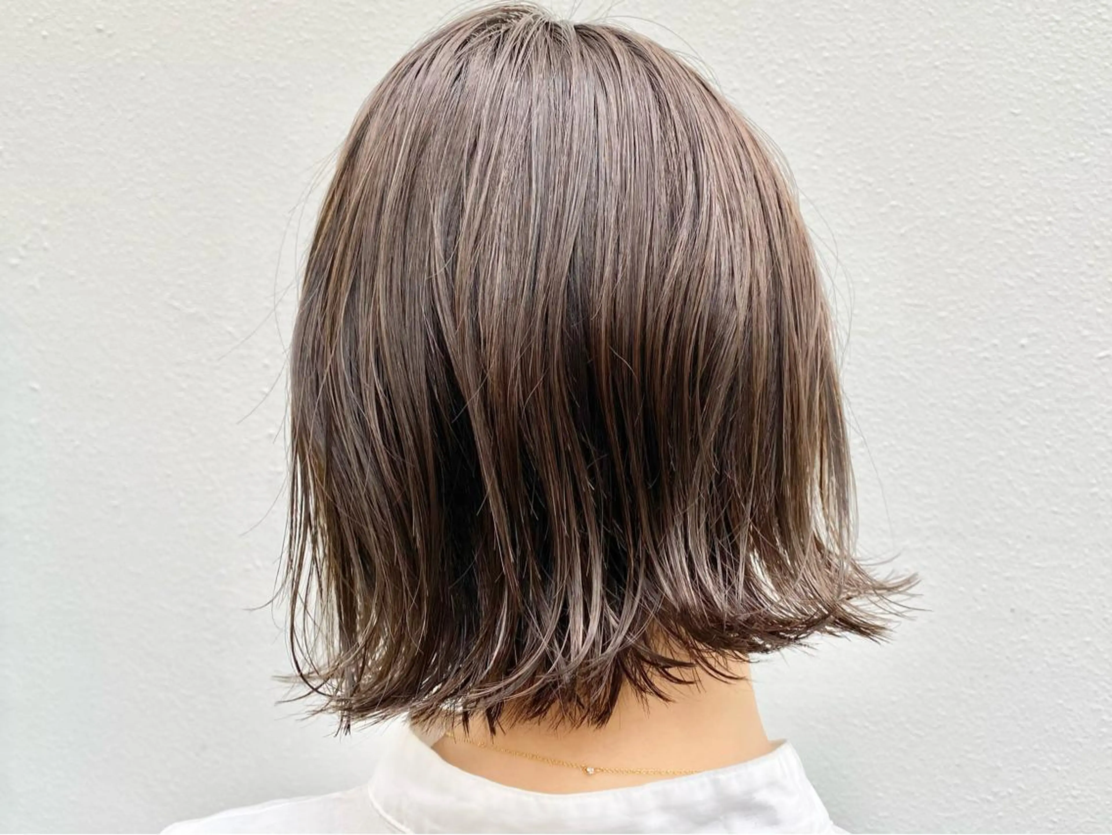 ショート カラー パーマ ボブ 外ハネヘア 徳永 大樹のヘアスタイル